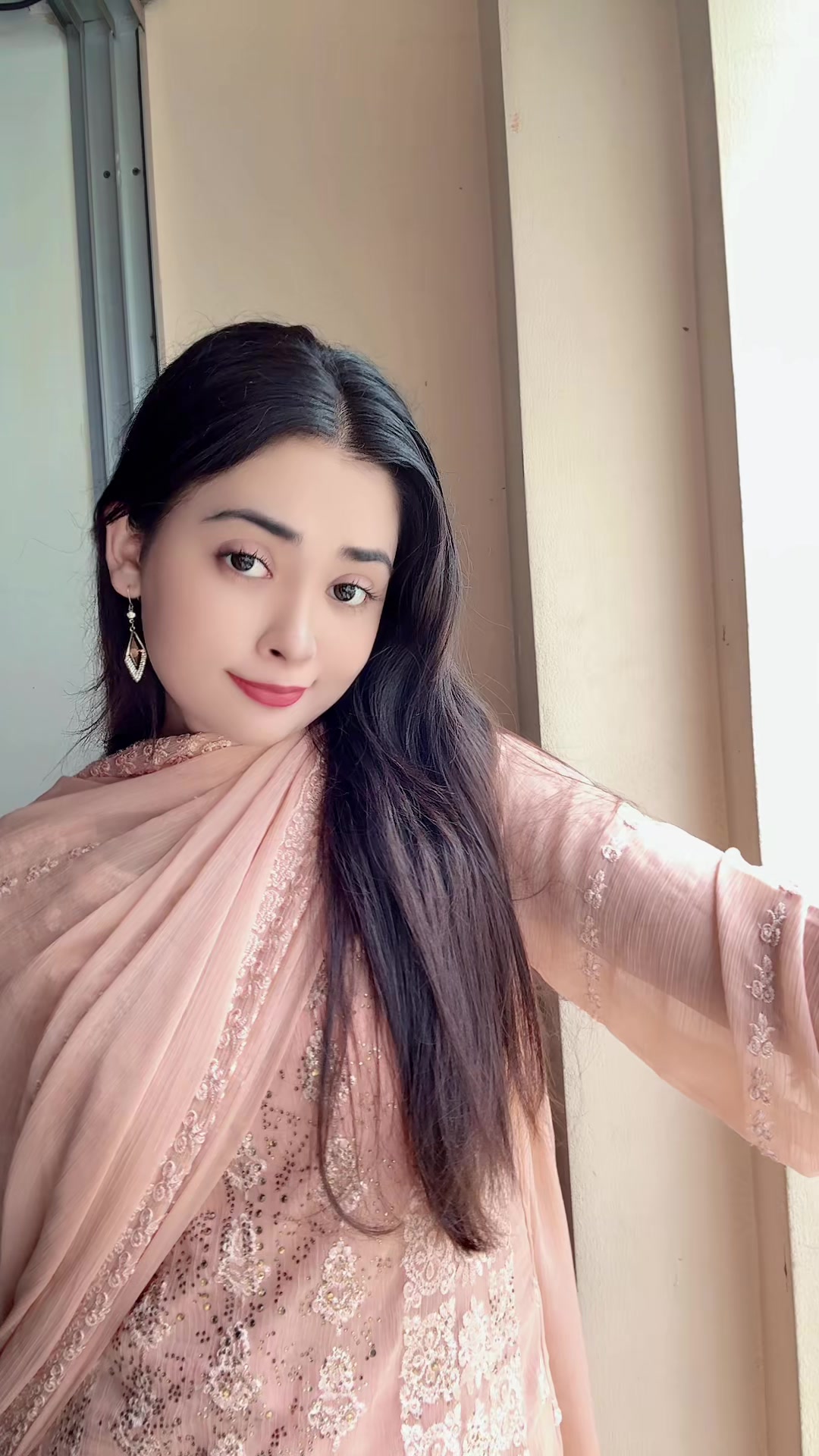 @✨RîYA💐