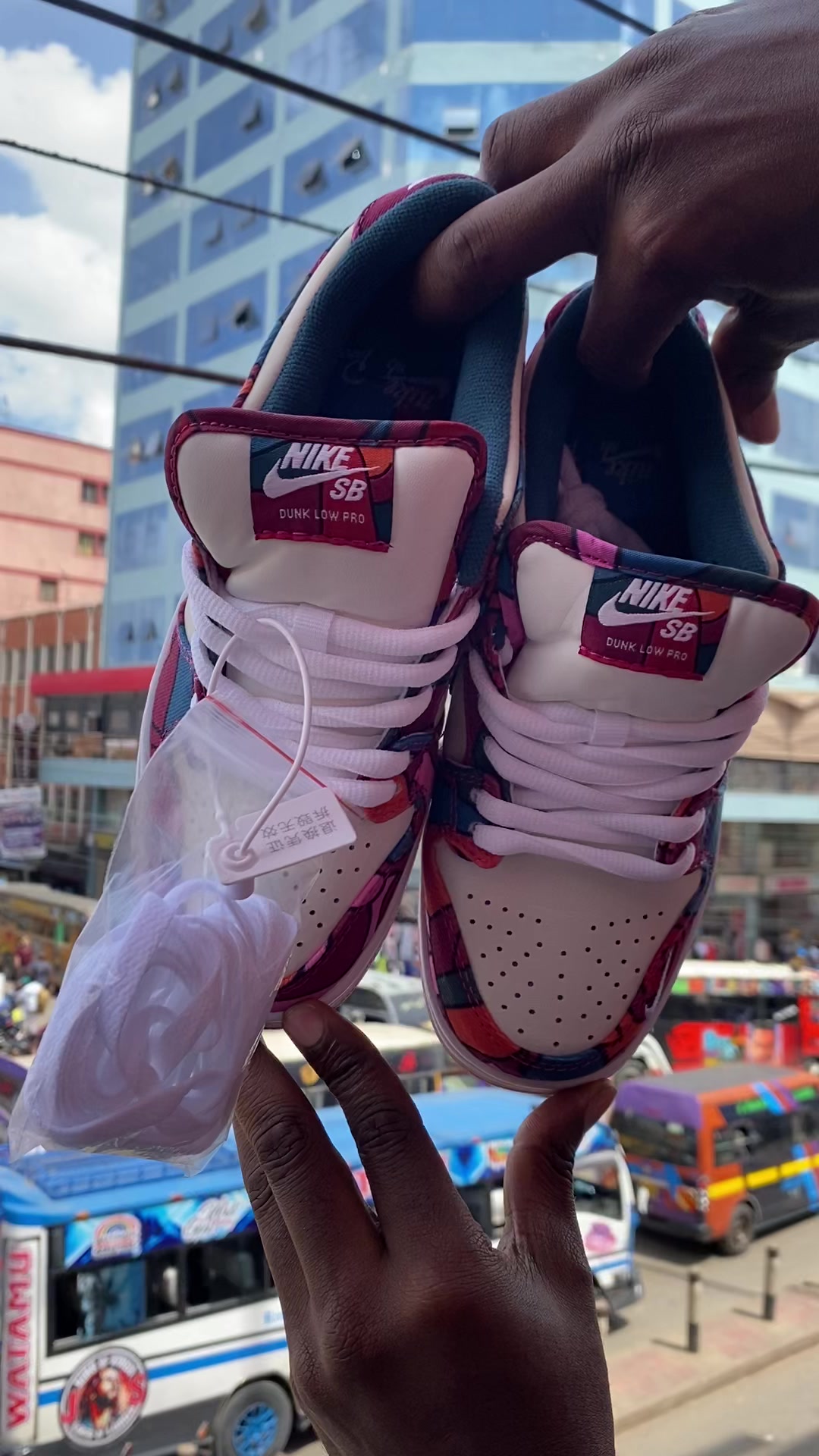 @adadikicks