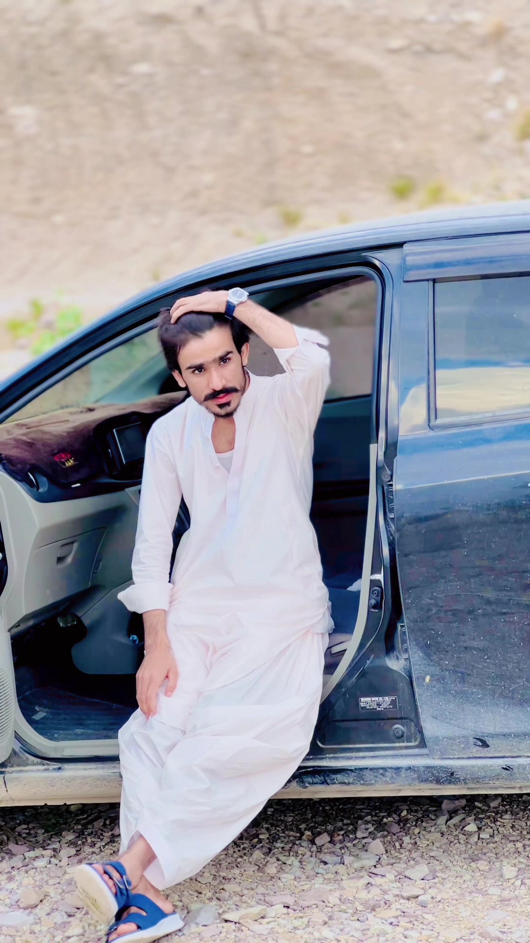 @Hamid Baloch