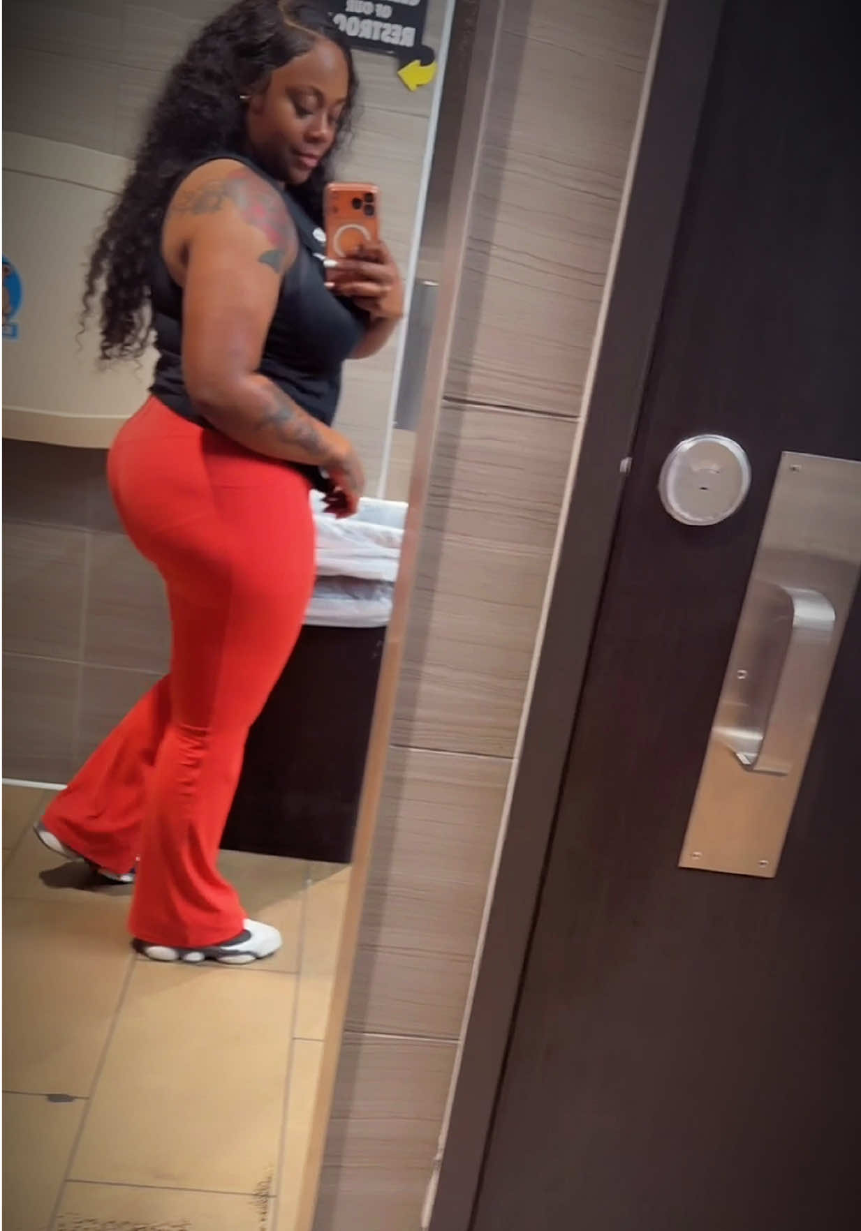 @Junae15