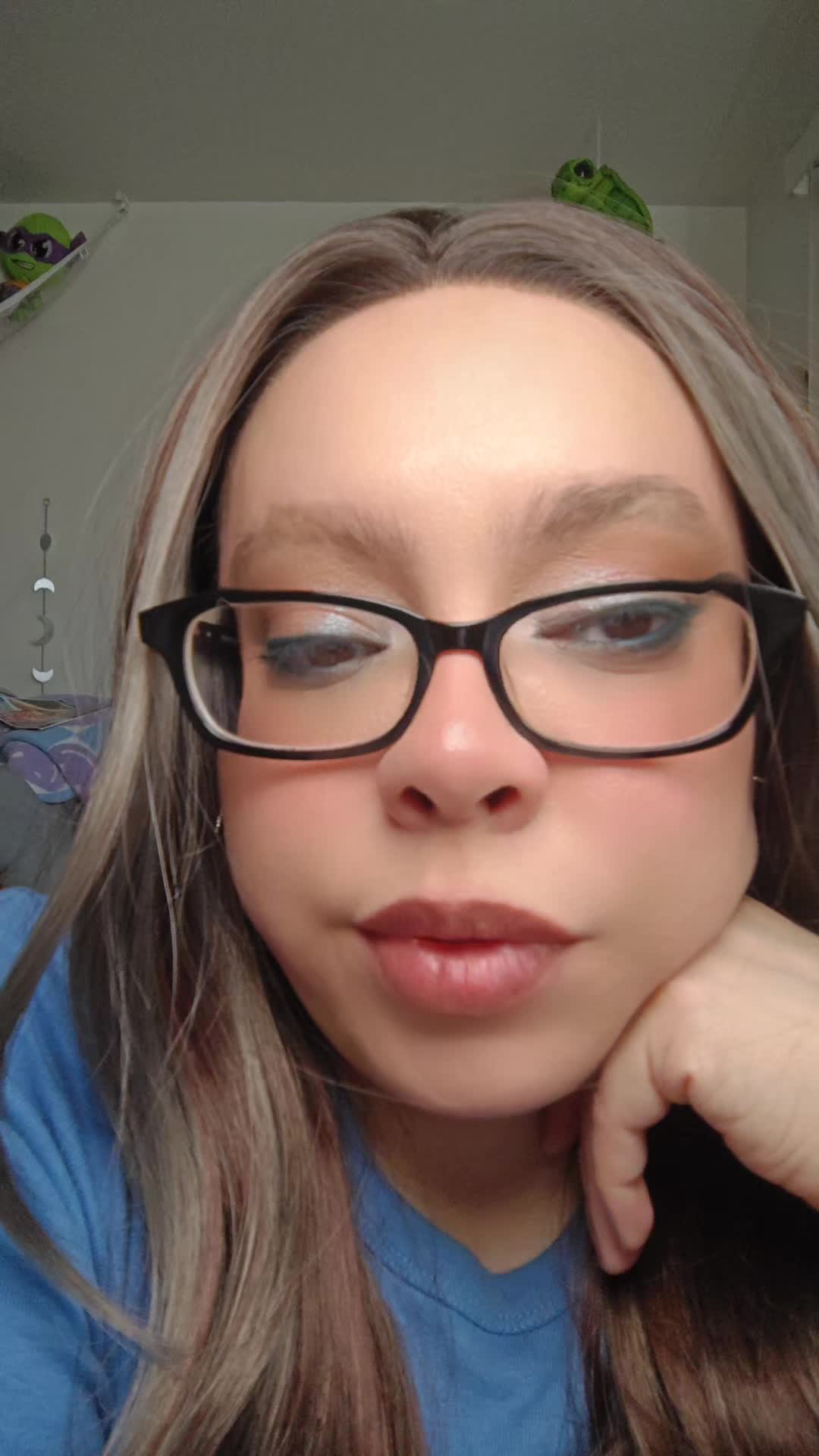 @prncessamari