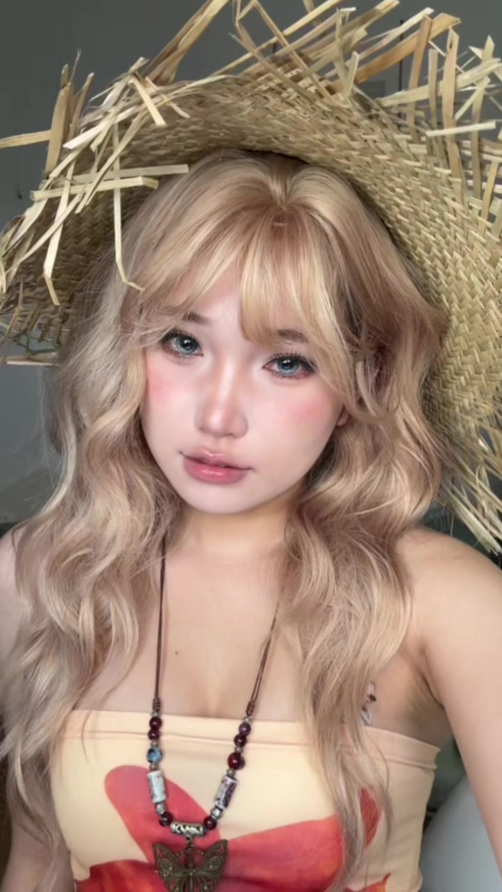 @Emly - Du học sinh Thủ Đức