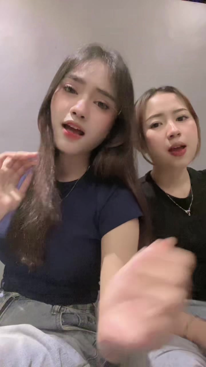 @๐ฏ๐๐ฅ๐ข๐ญ๐๐๐:๏ฝก+๏พ