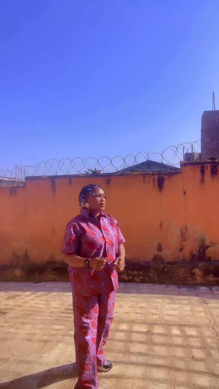 @Èkúnolá❤️💯 ❤️ (waka jéjé)