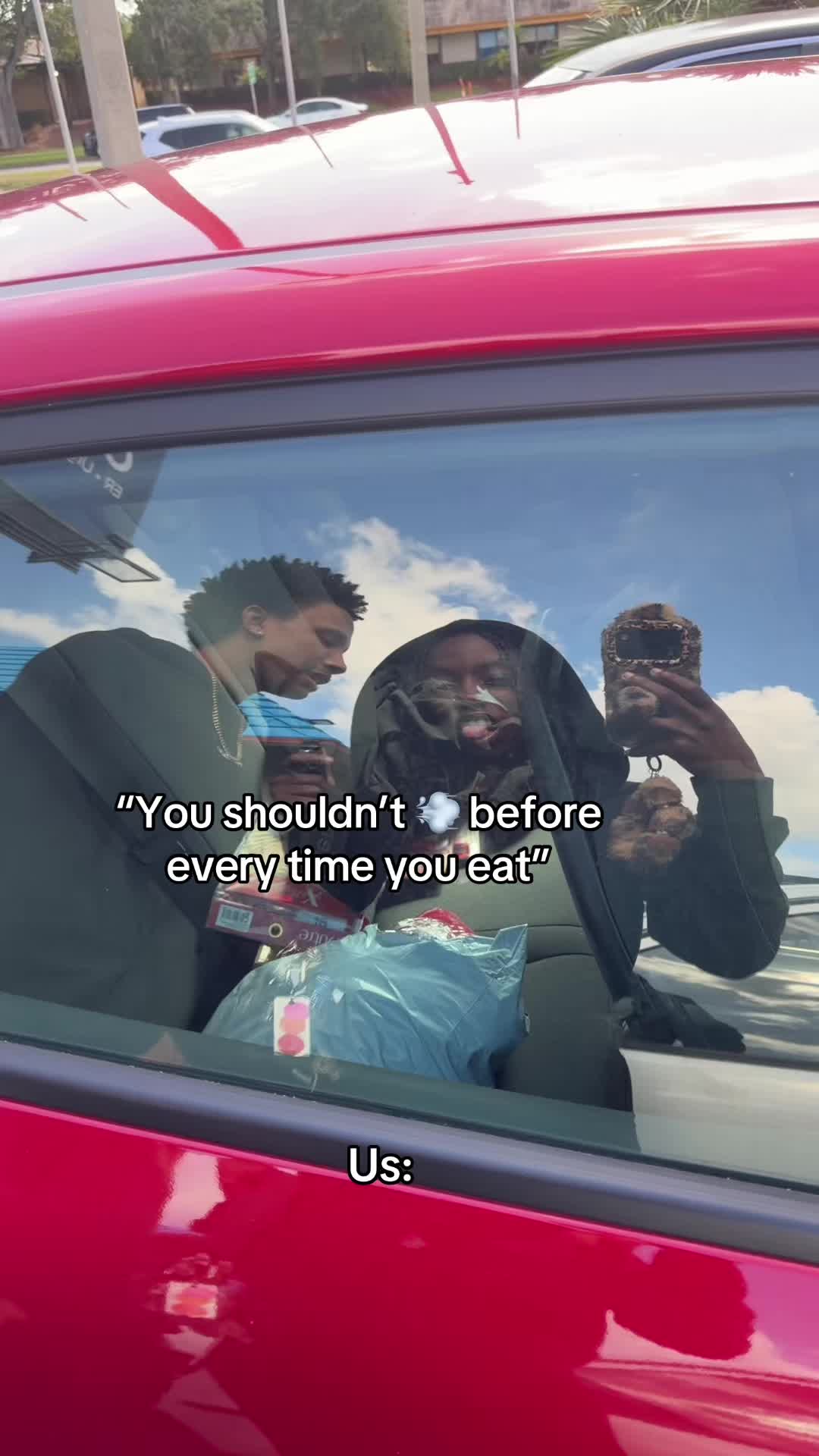 @®️