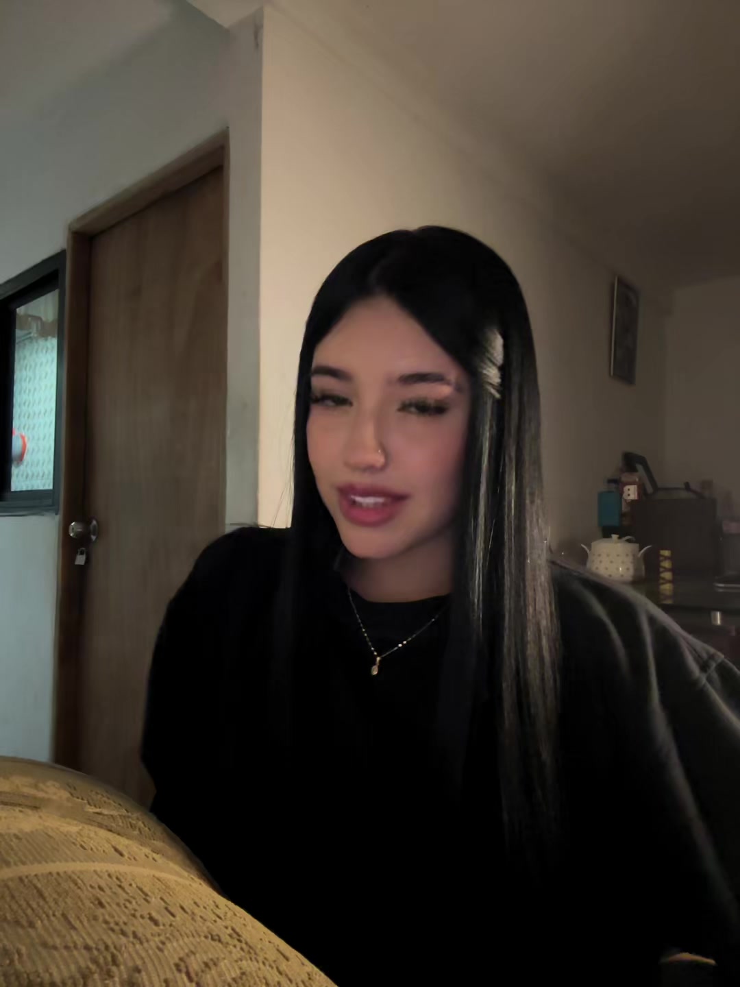 @•𝐿𝒶𝓊🖤