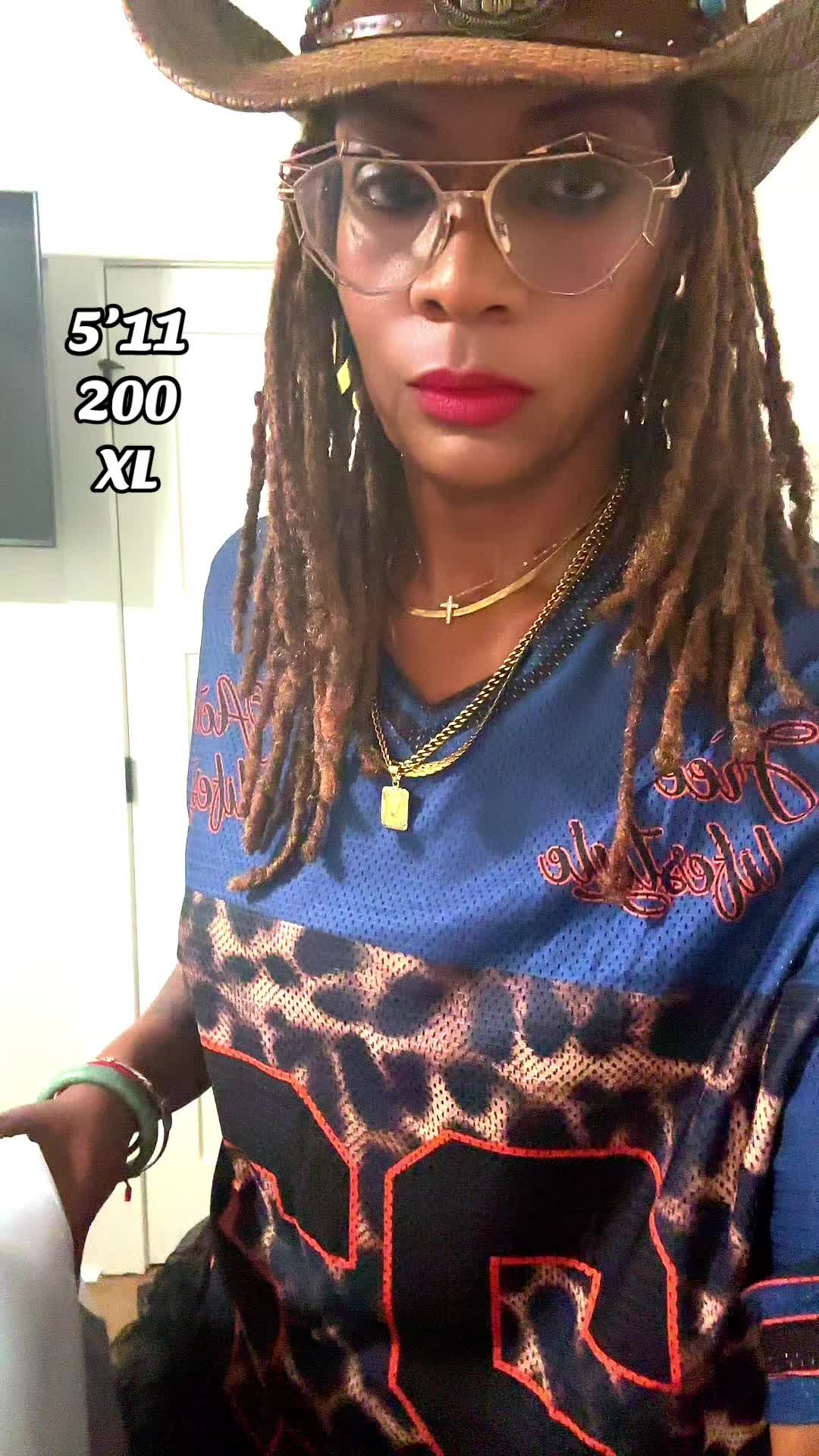 @Just Veronica