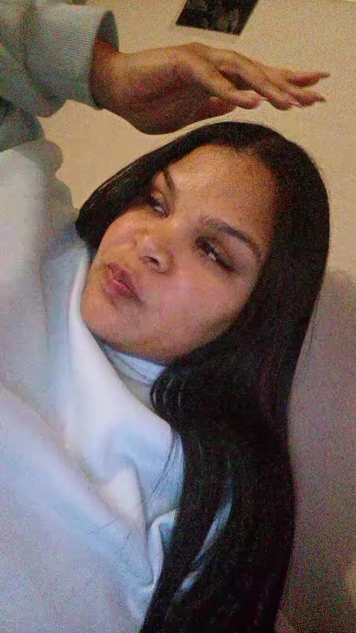 @shanisteyn