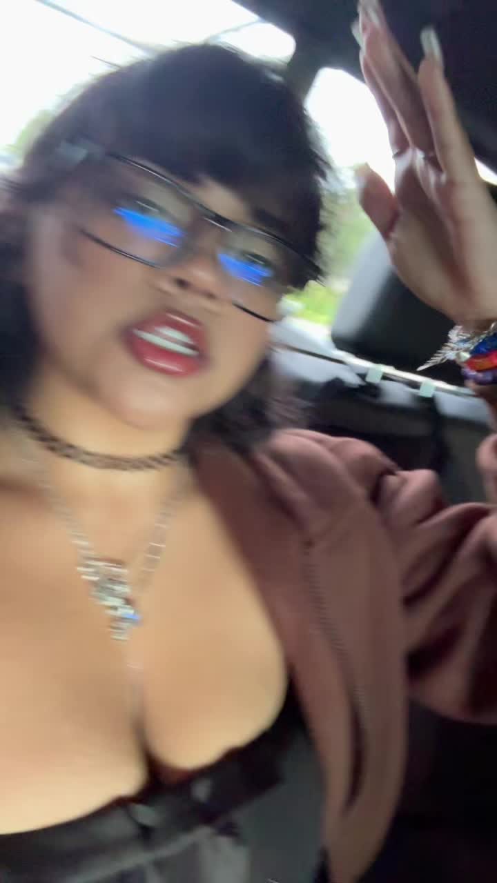 @Sleepy_leslhey