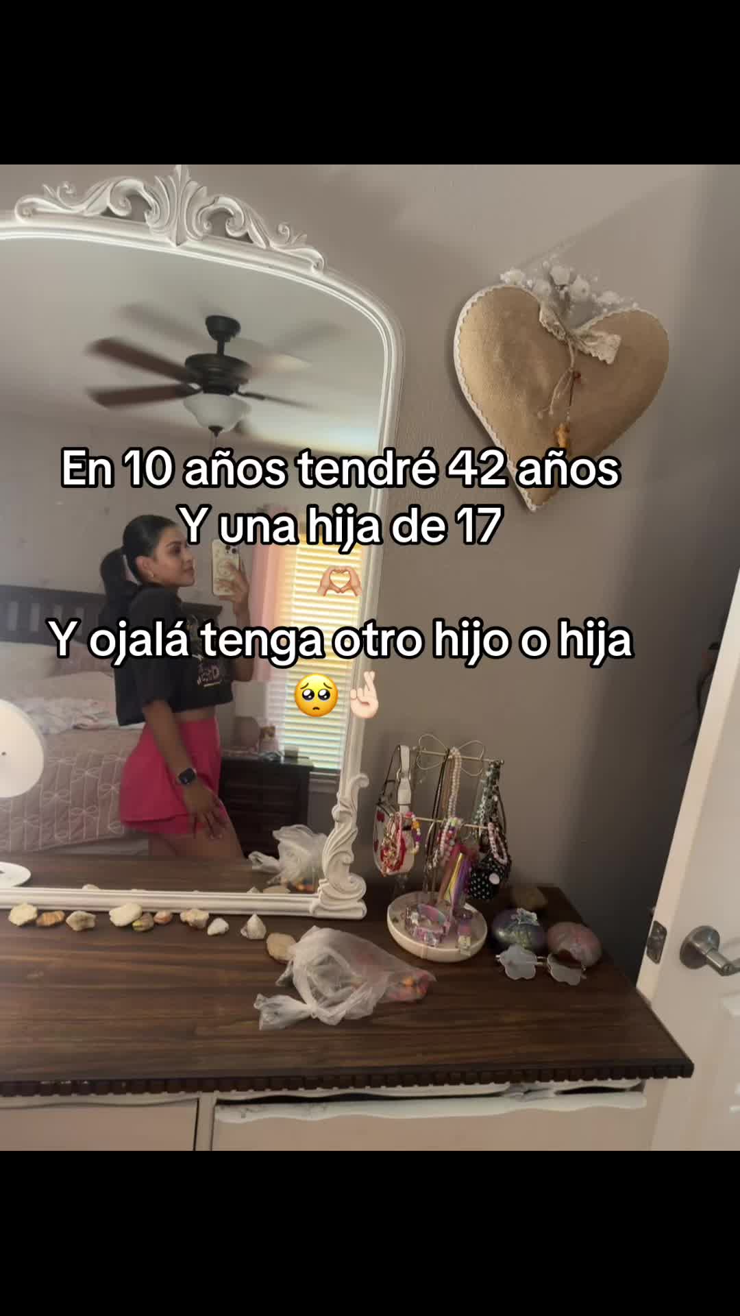 @karinameza