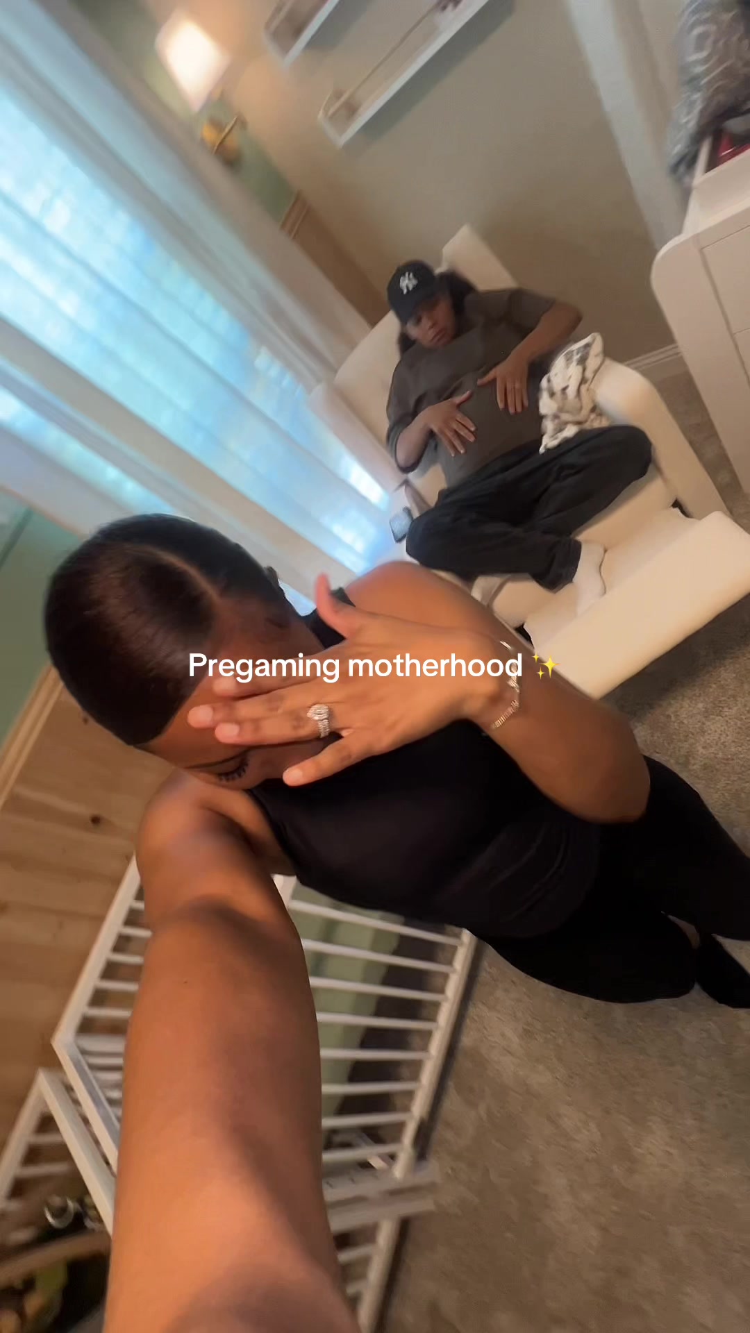 @liyadams_