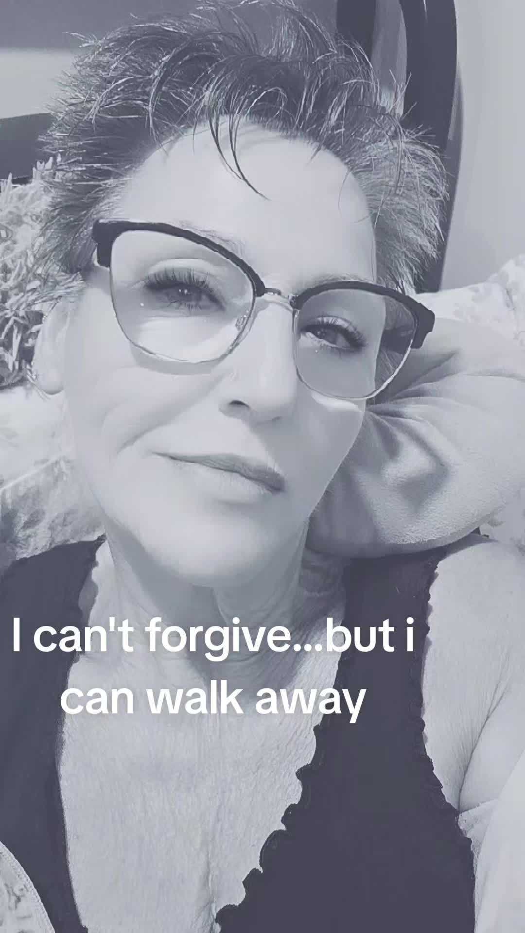 @zeezee1009❌️