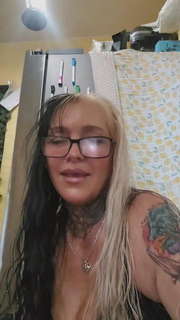 @☘️🍀momma☘️ink💚13💚🍀☘️
