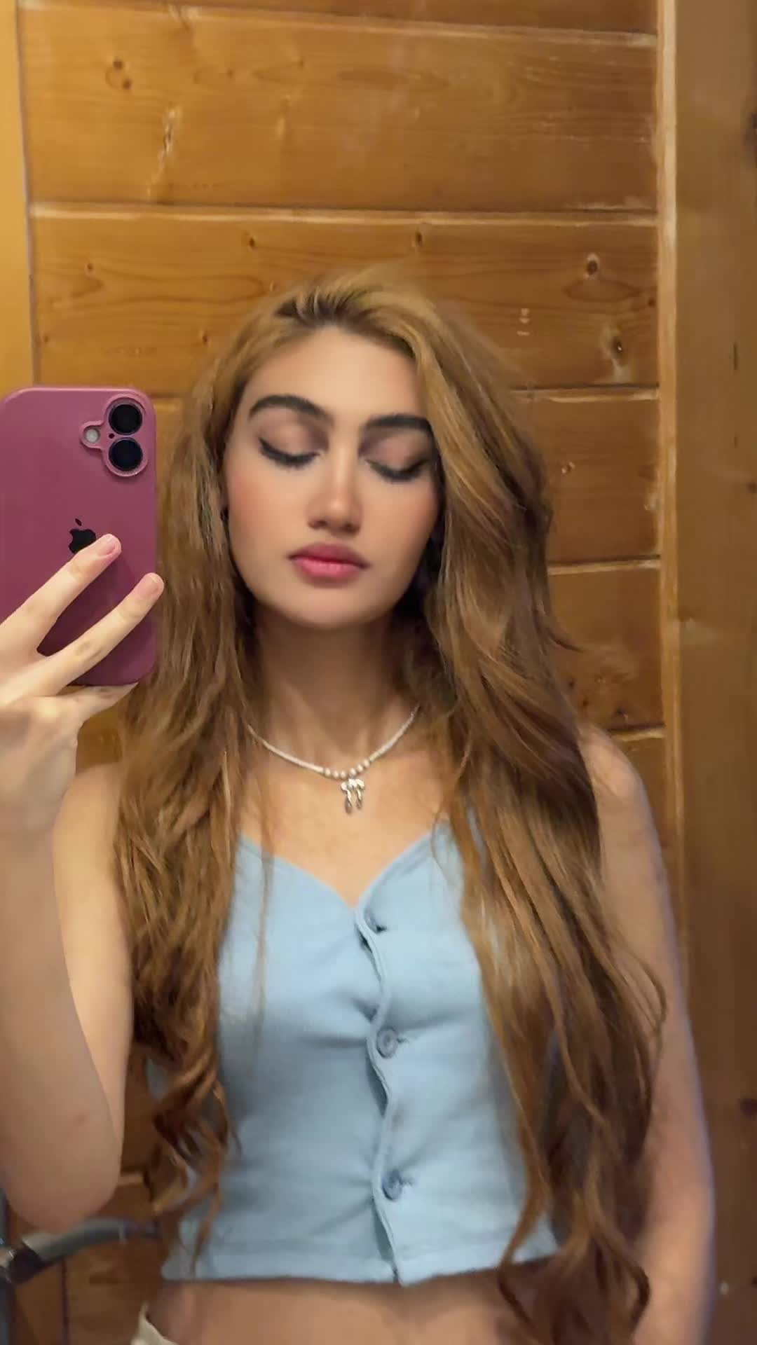 @elena.saadati