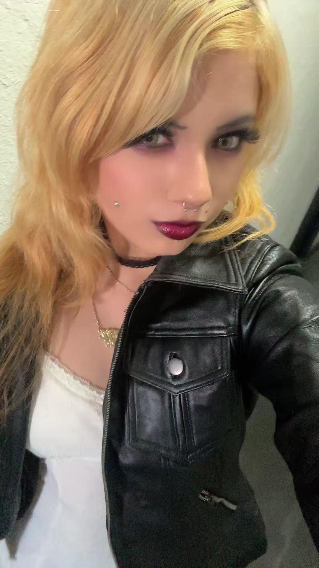 @dyinglivegirll