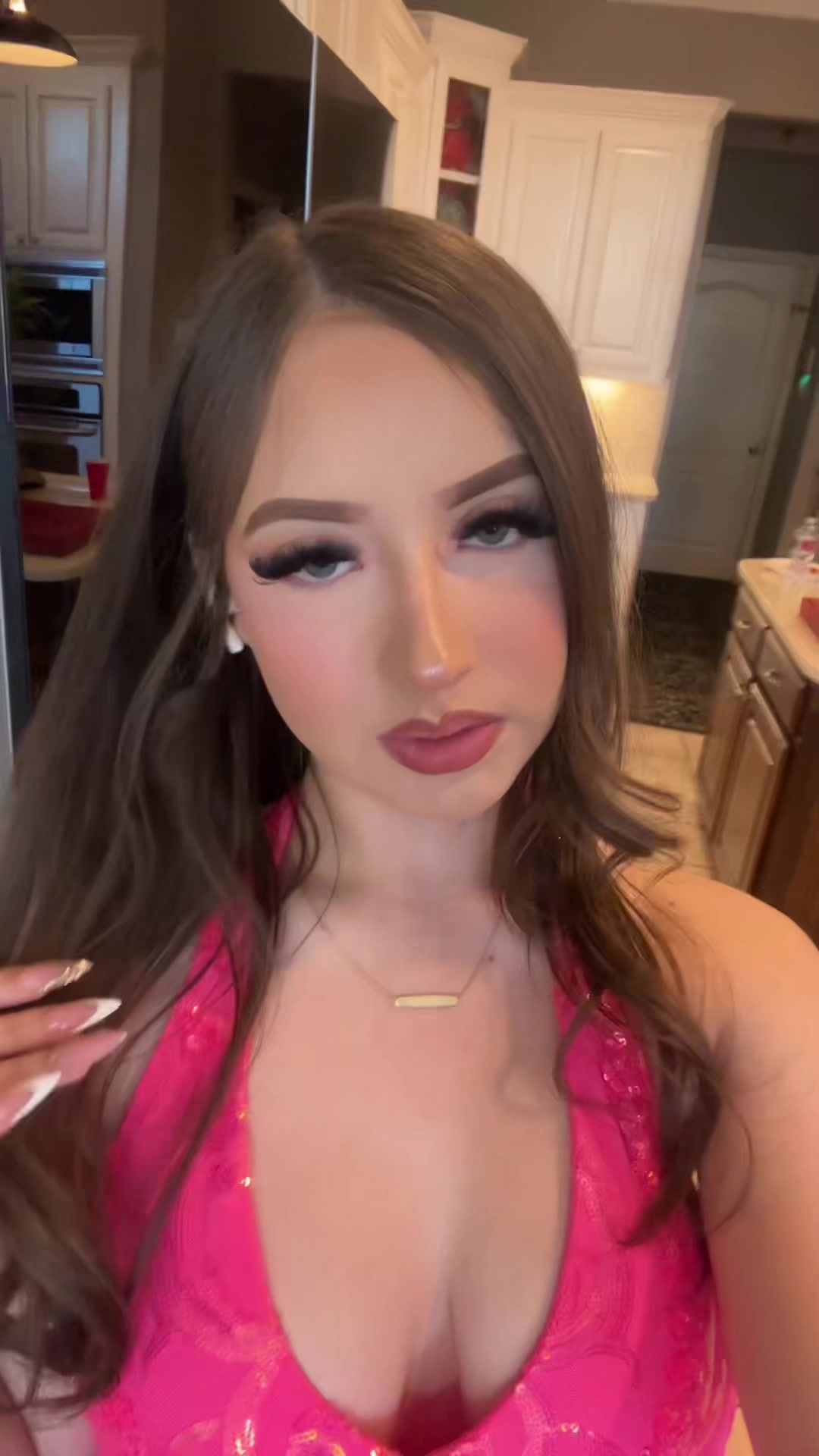 @️
