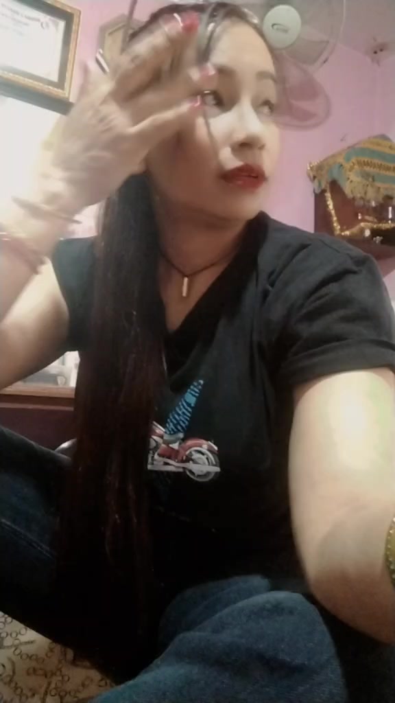 @पुन मगर निकिता