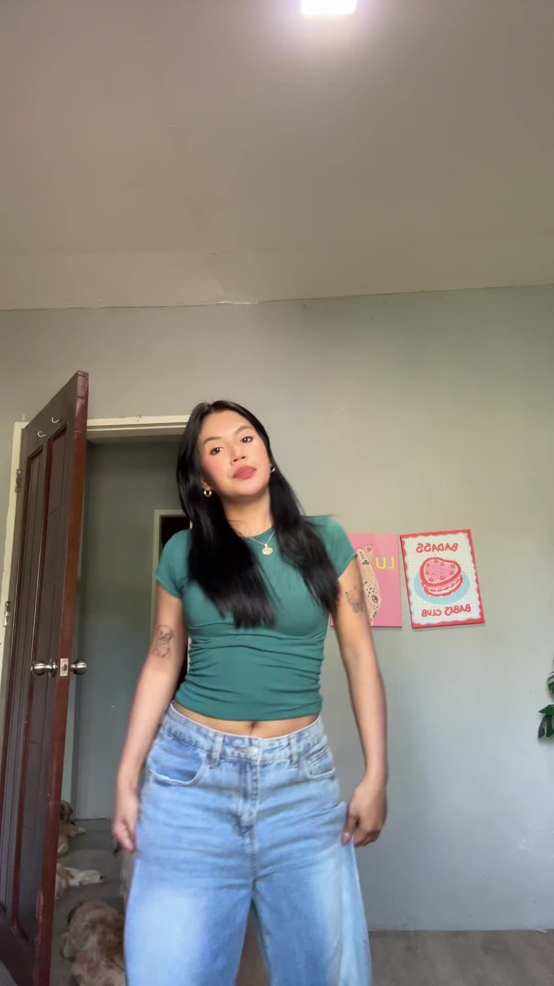 @Lara 🦋
