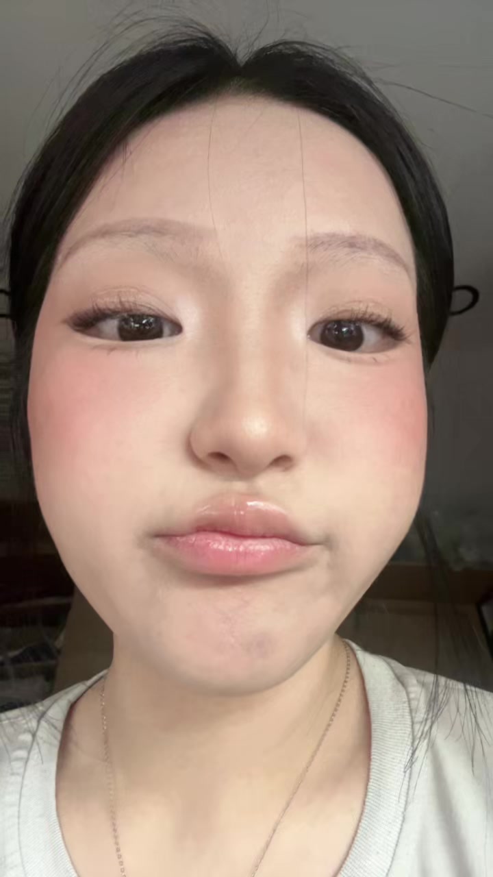 @Trinxu