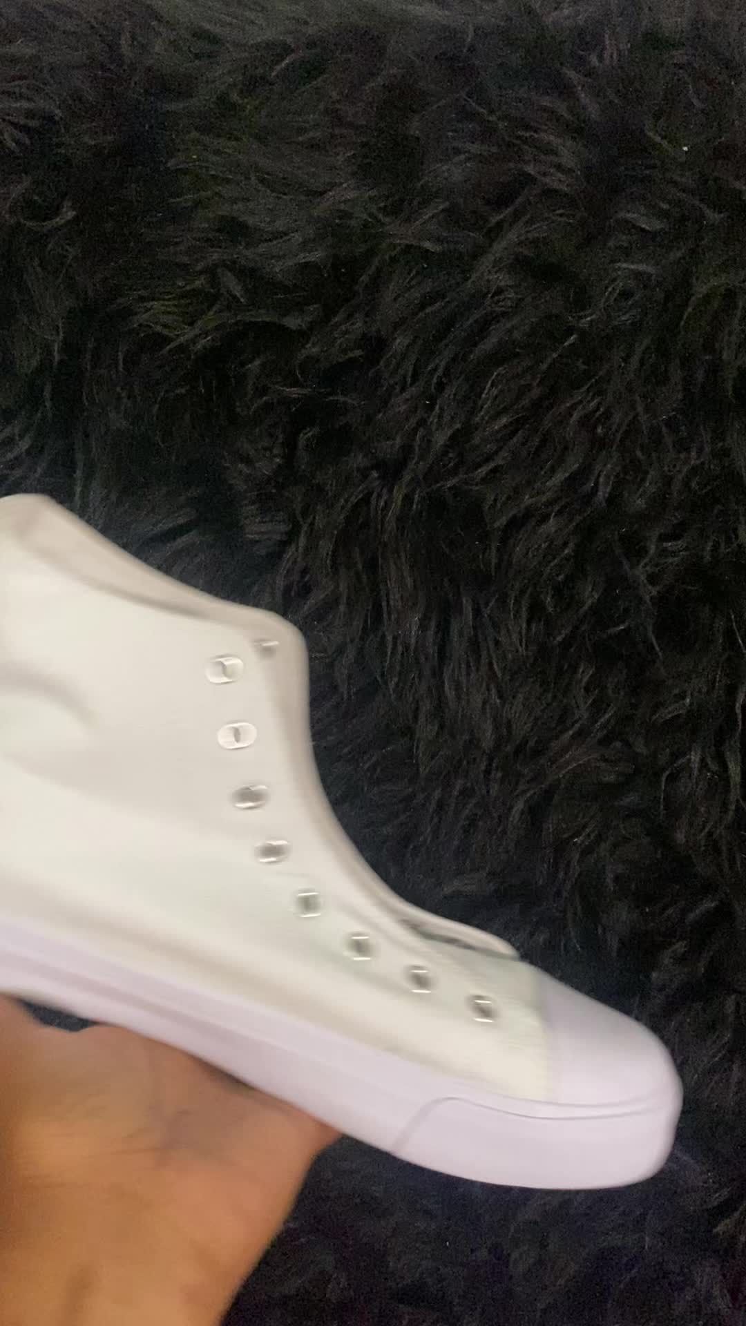 @carii๐