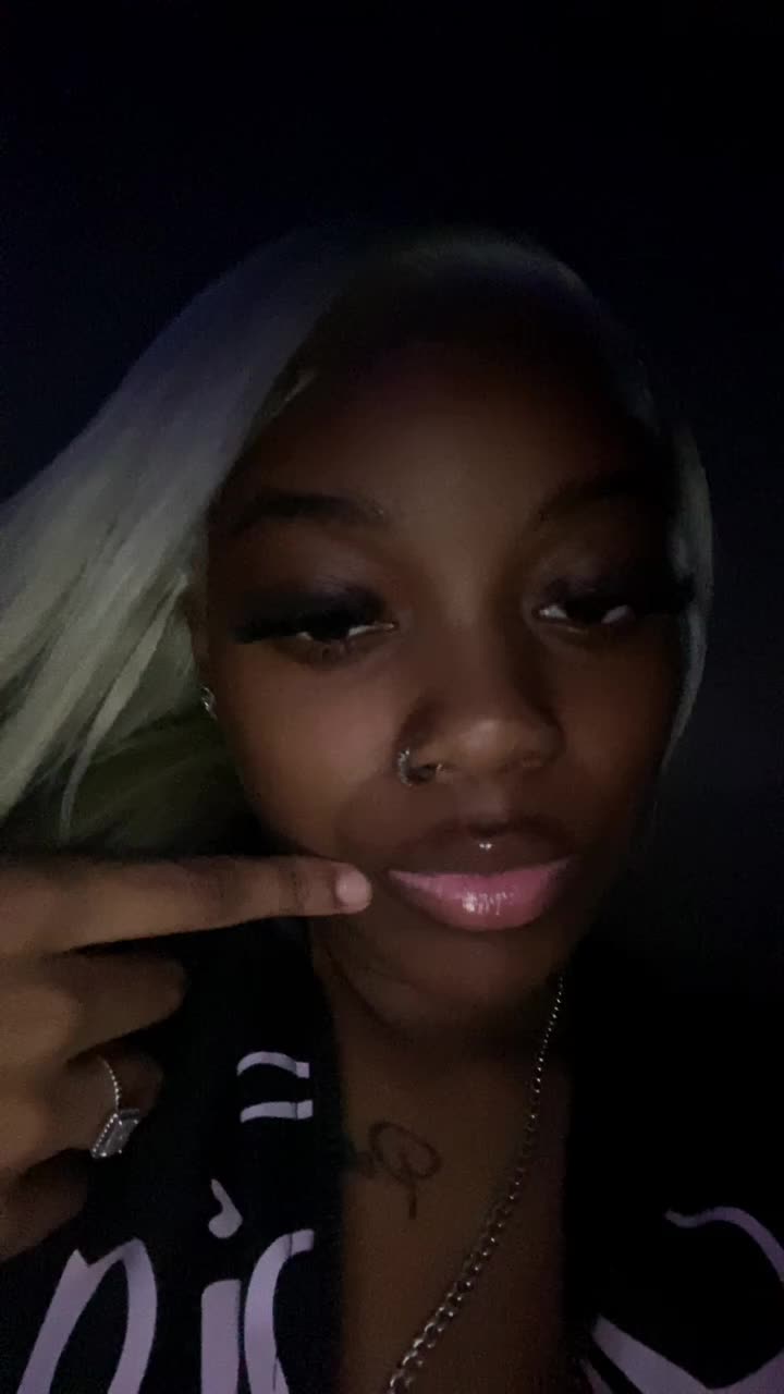 @Kayla🦋