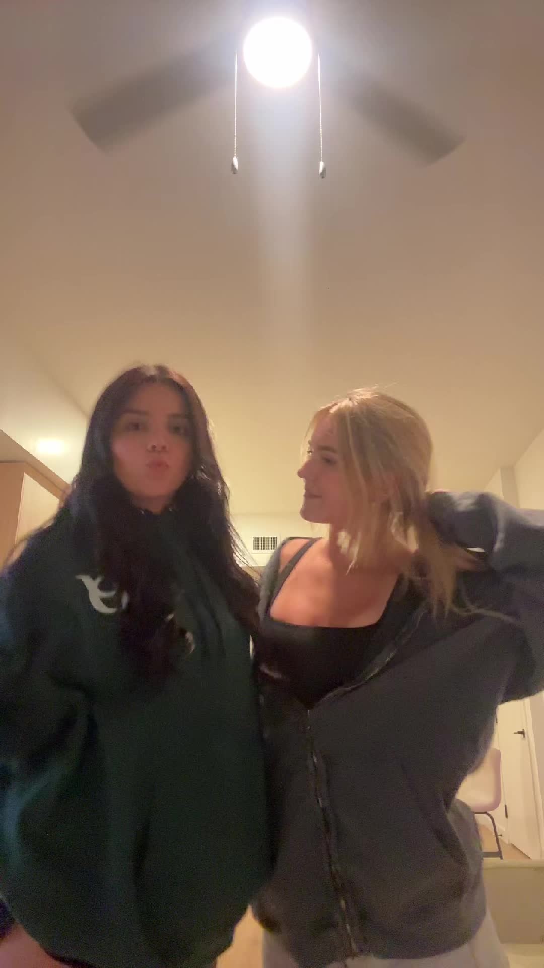 @KARISSMA🩷