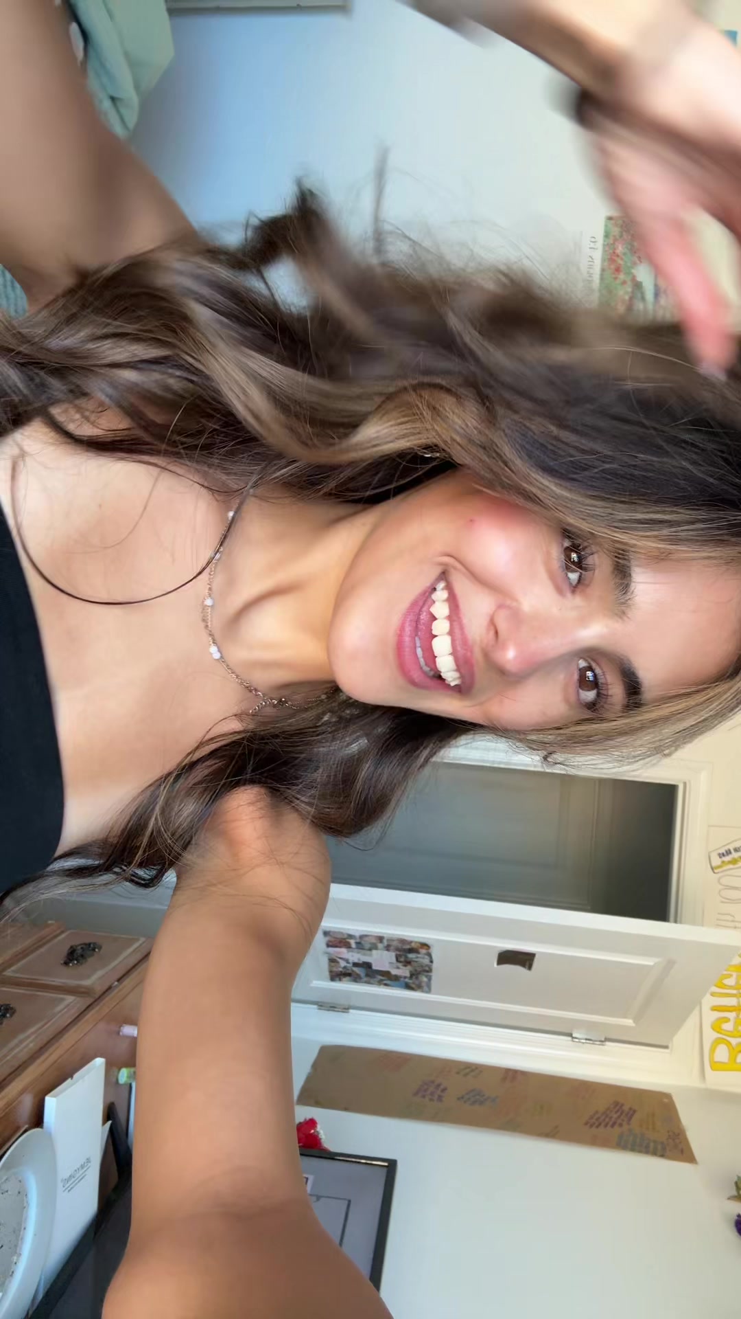 @miaviannee
