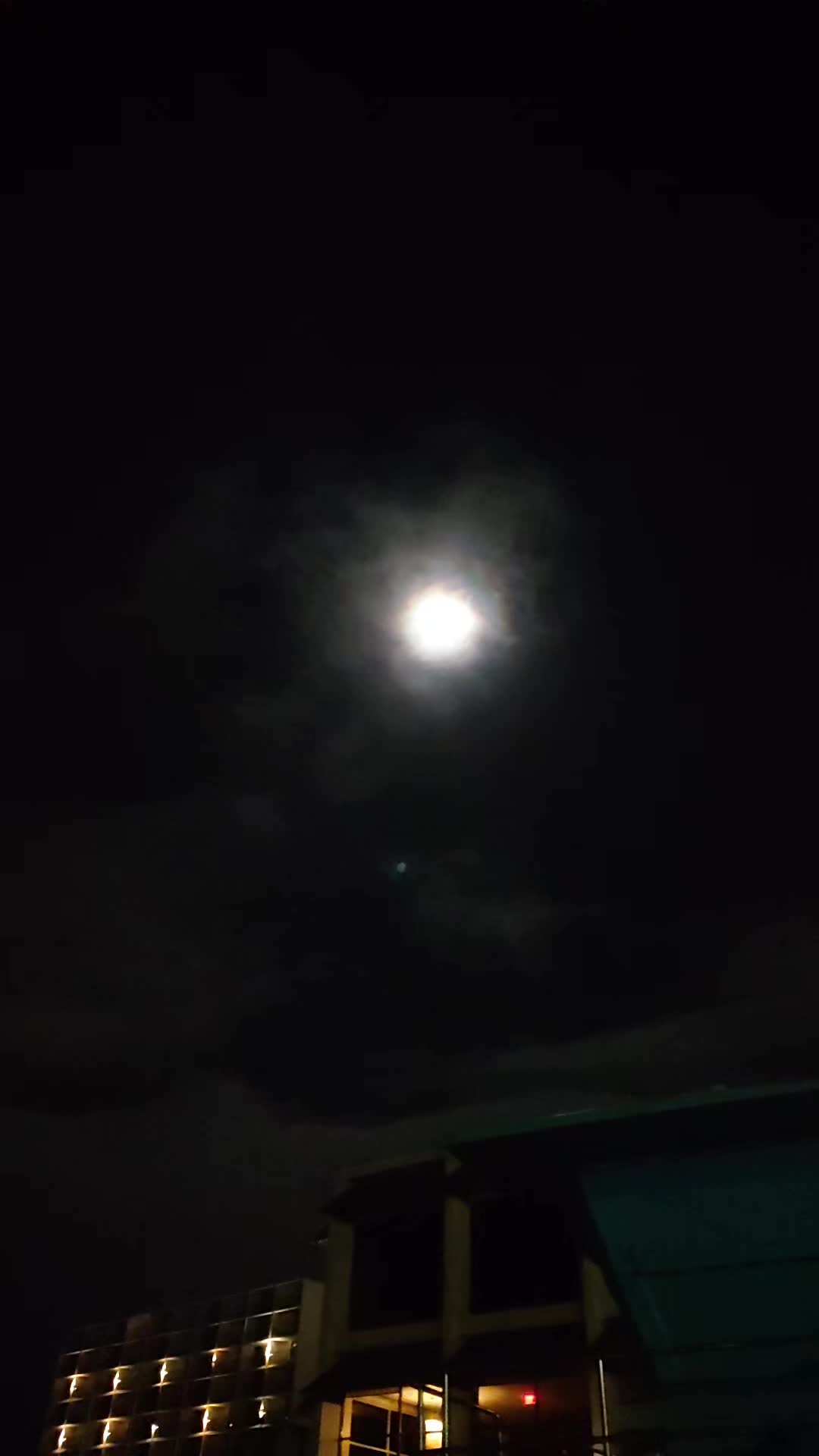 @ᥫ᭡
