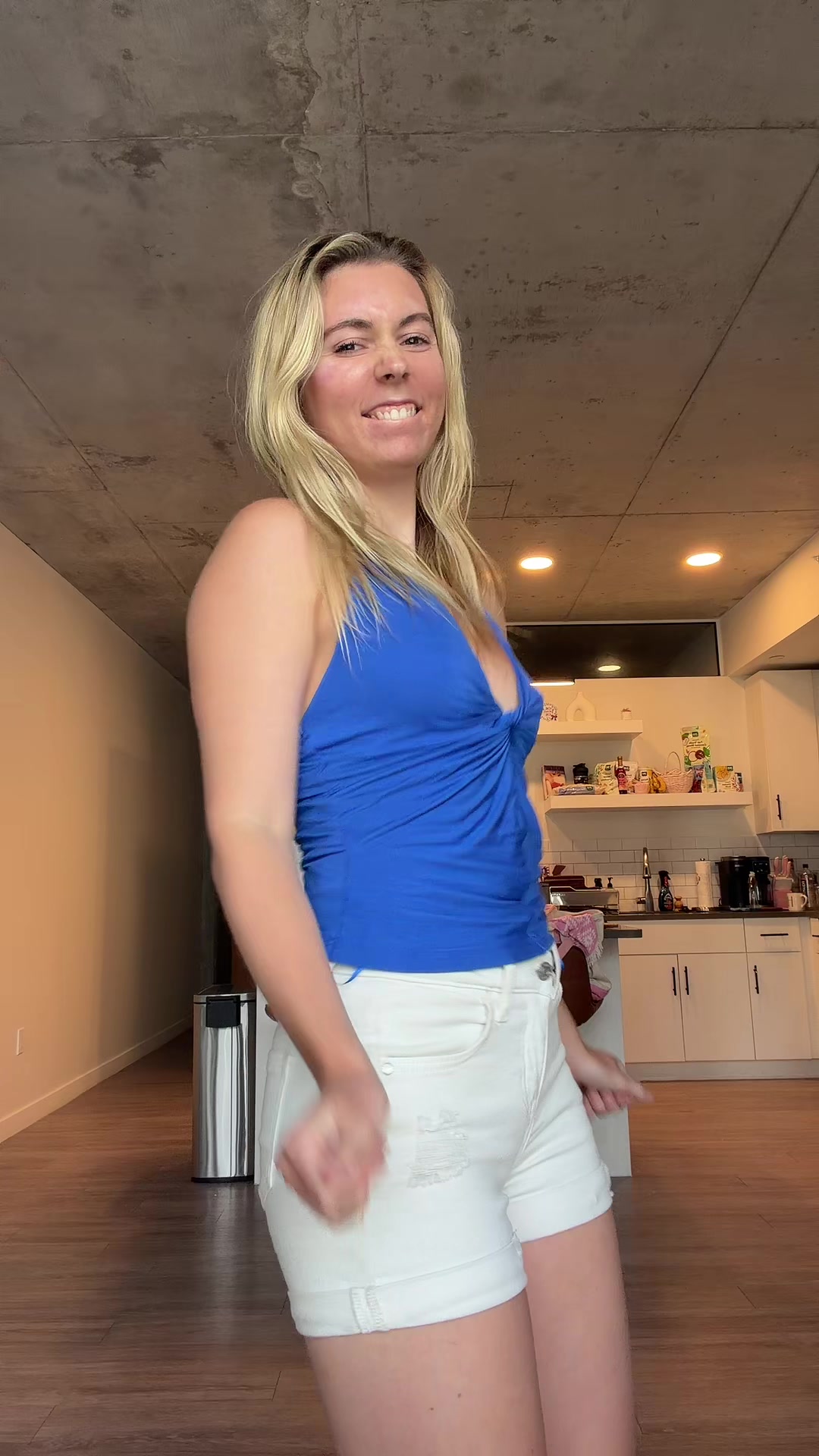 @hannahelizajohnson