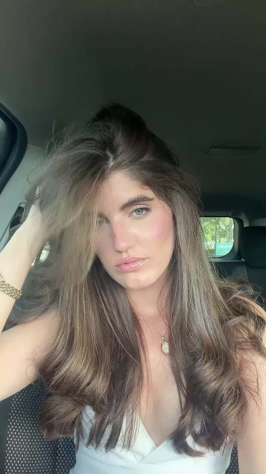 @lauraibonth