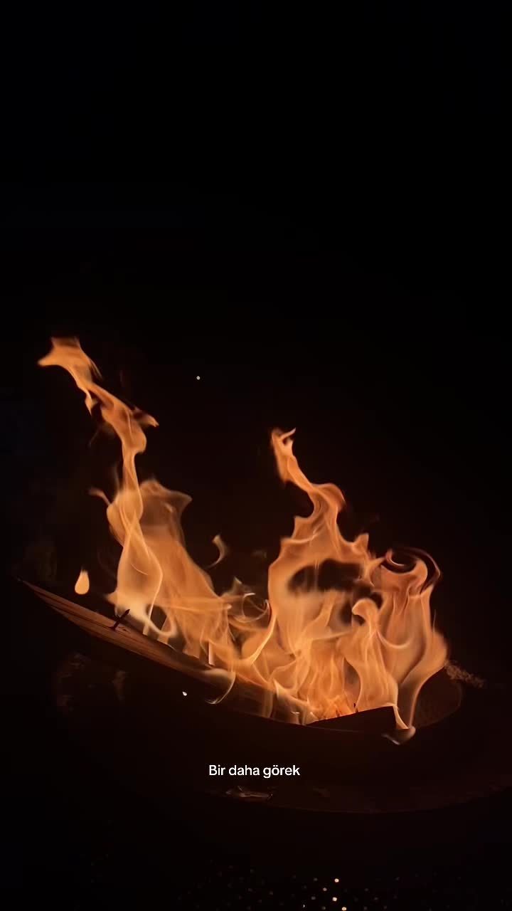 @☾