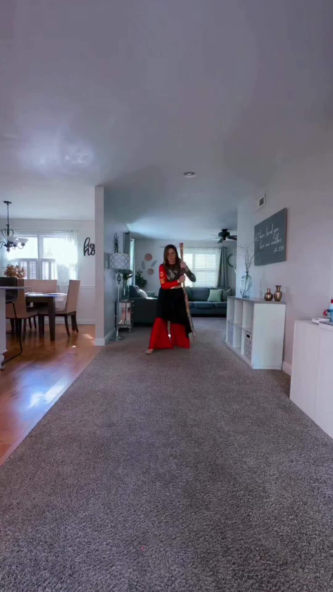 @StarrDustt