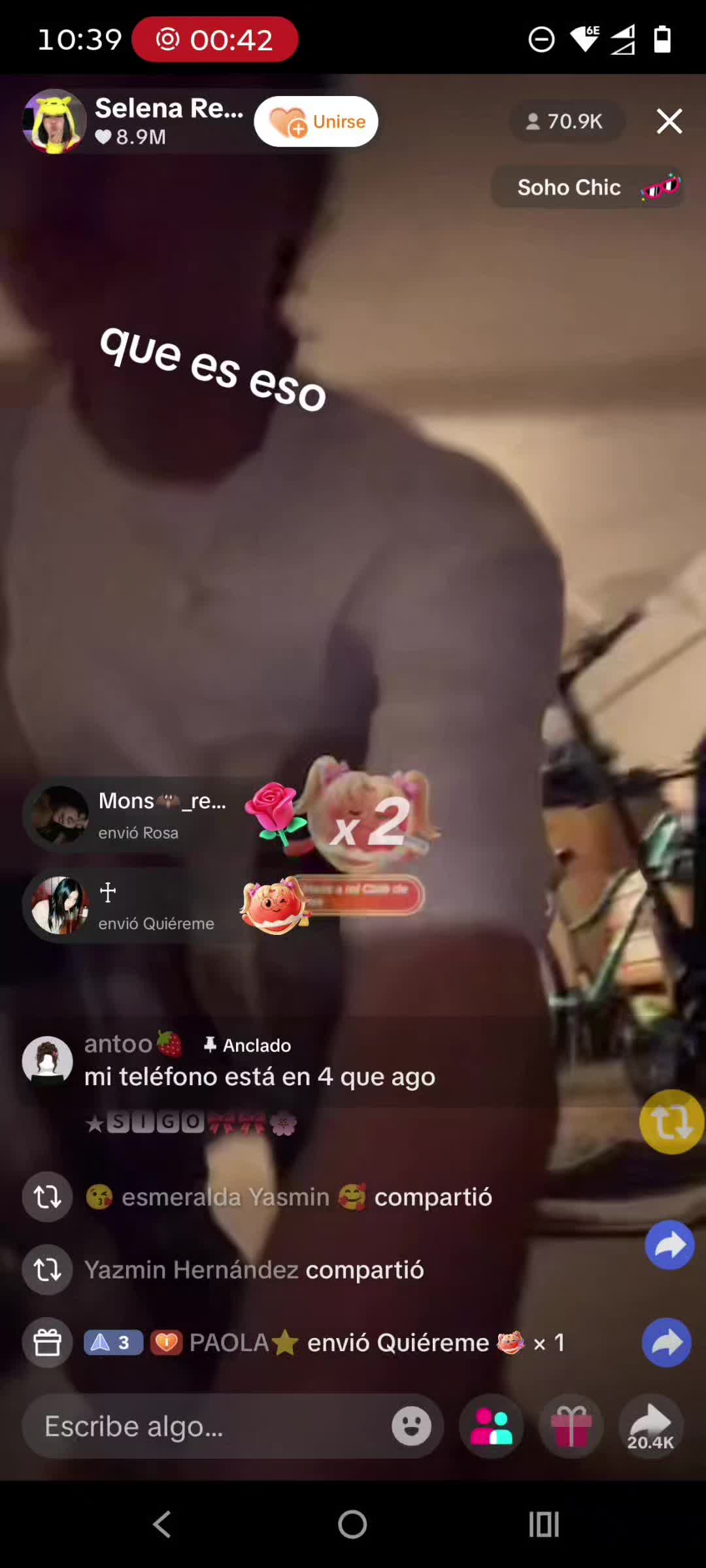 @Naomimariela
