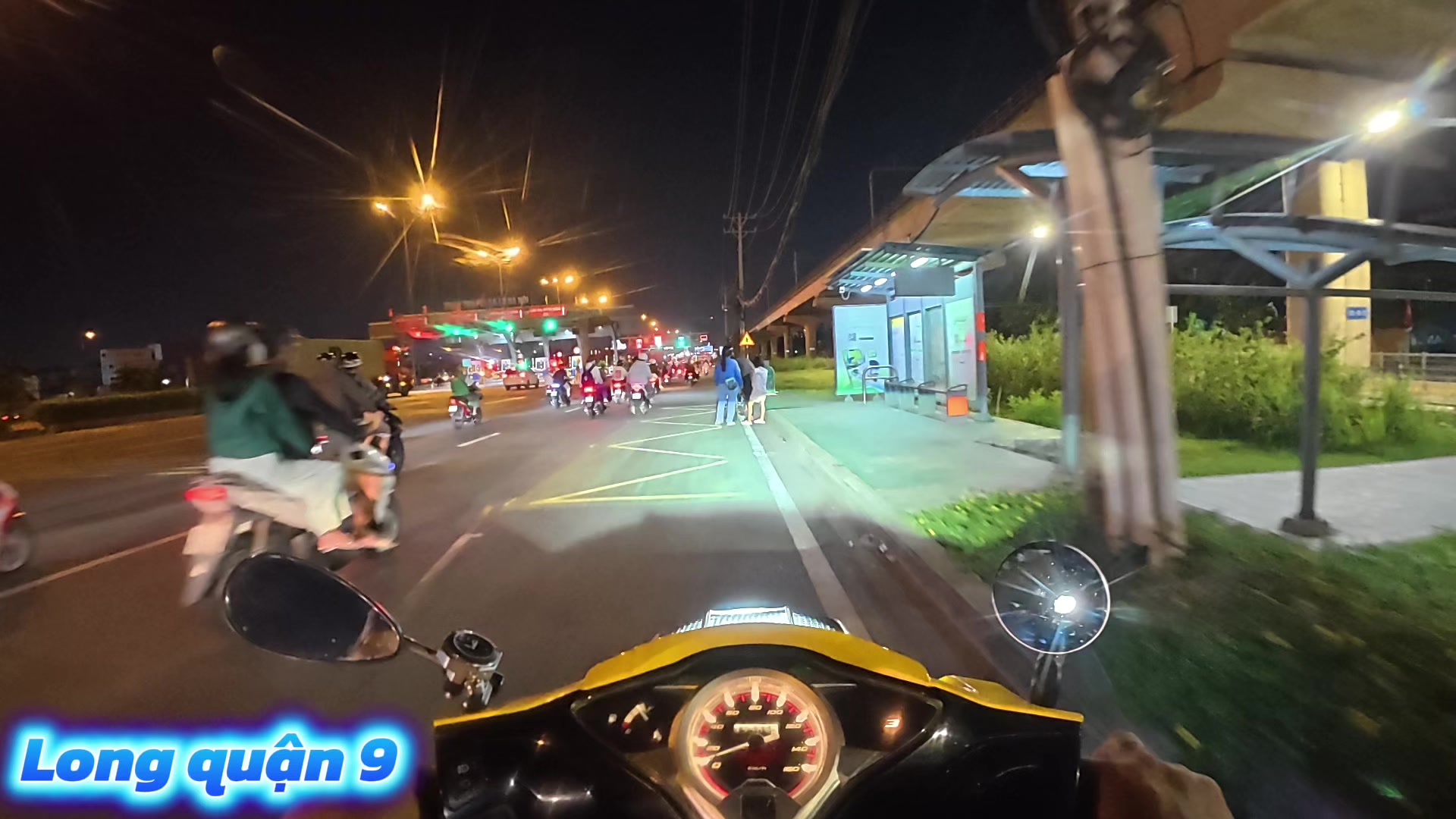 @Long Quận 9