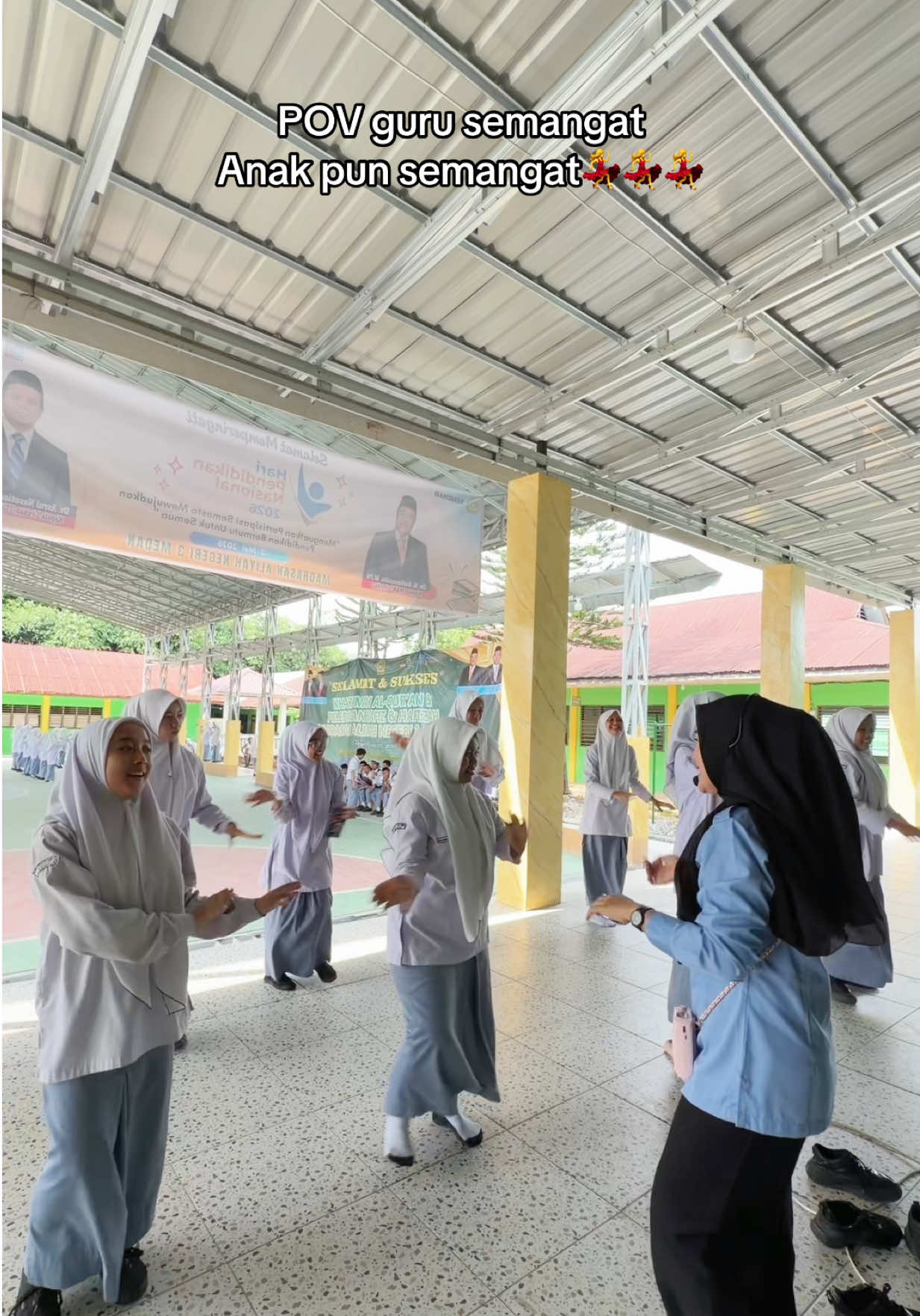 @Meiliza Hijratti S.Pd