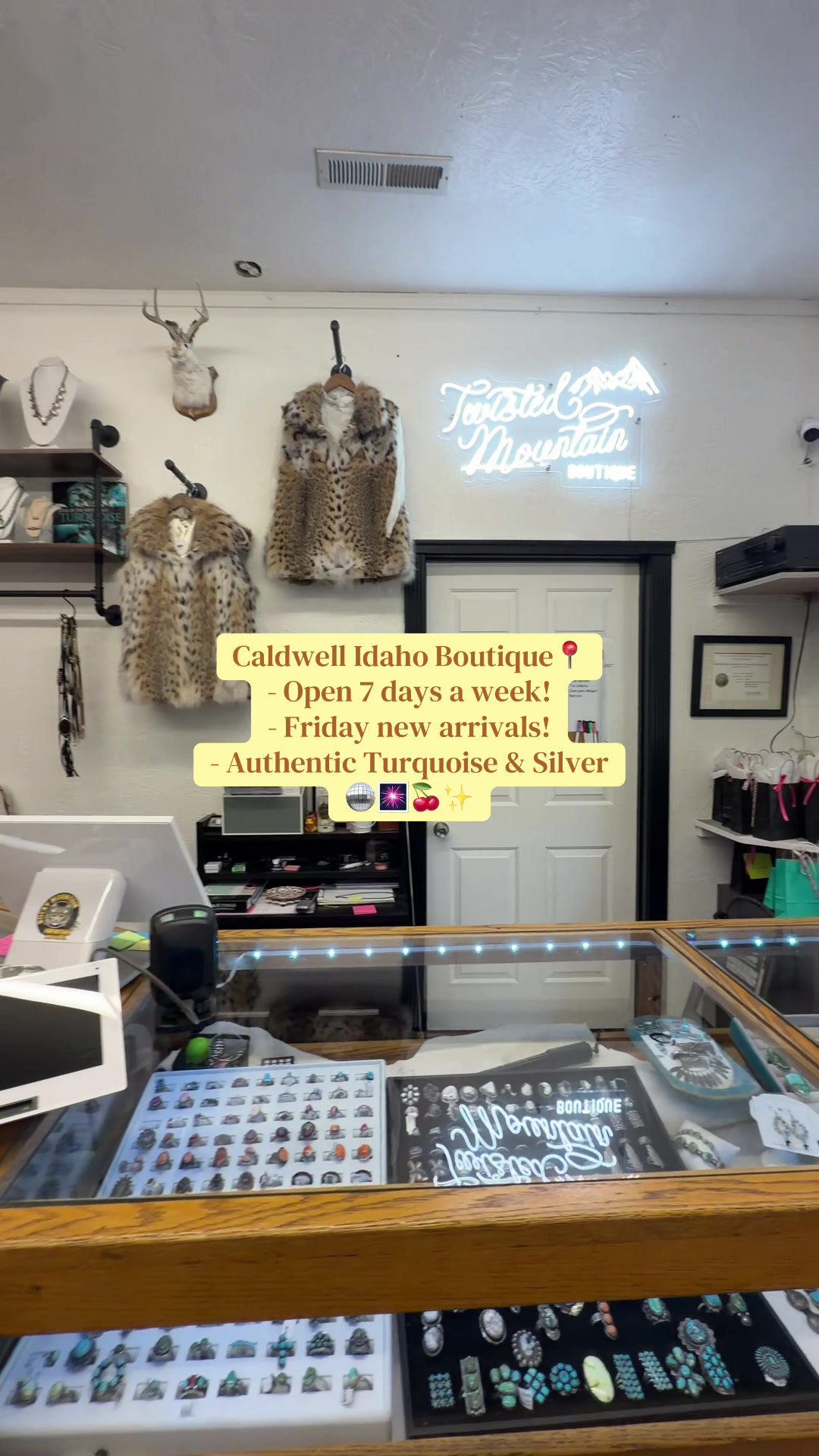 @twistedmtnboutique