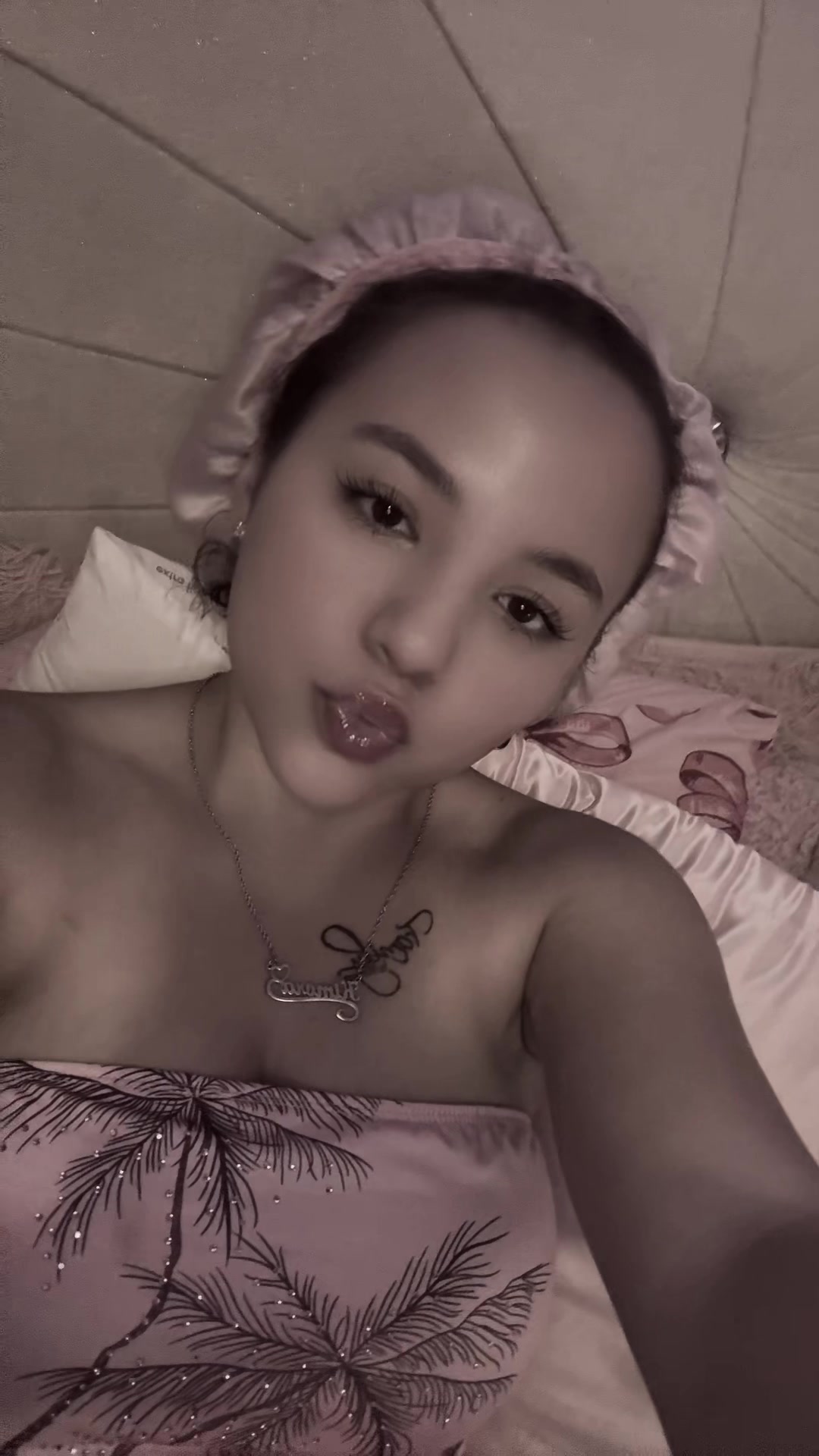 @indianmora
