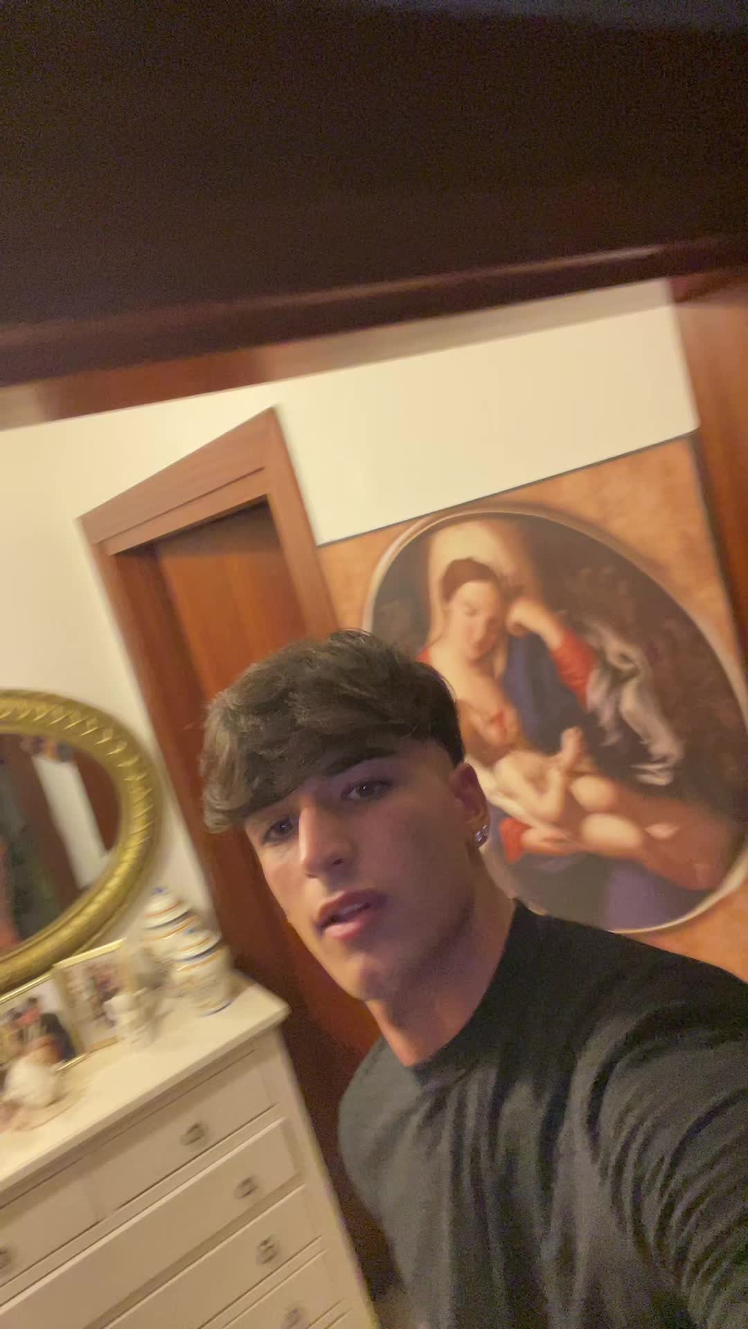 @Angelo🏴