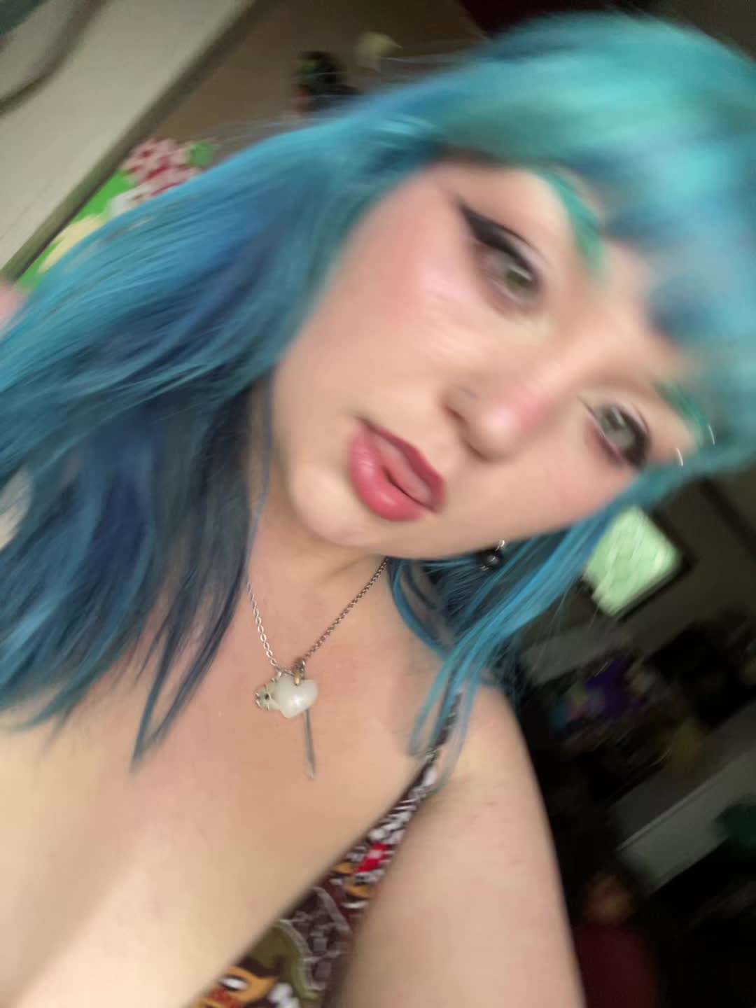 @Madiii