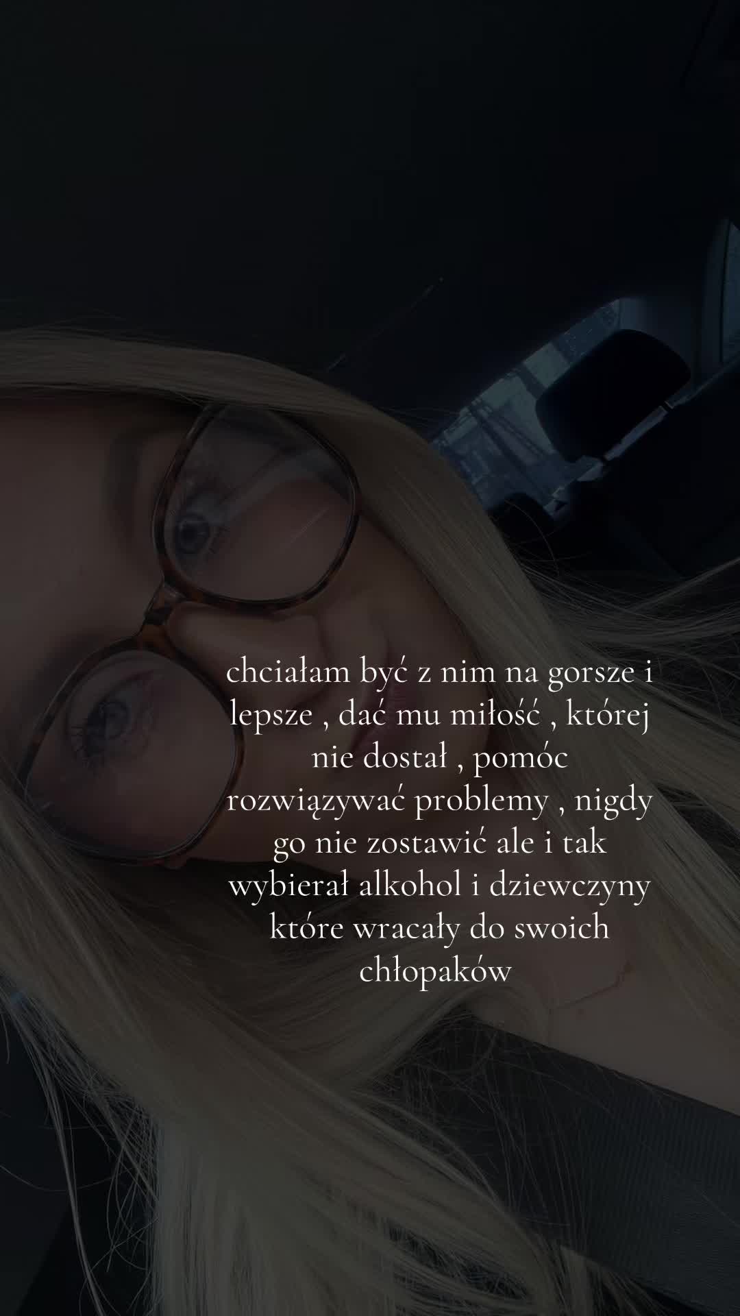 @juliaaa