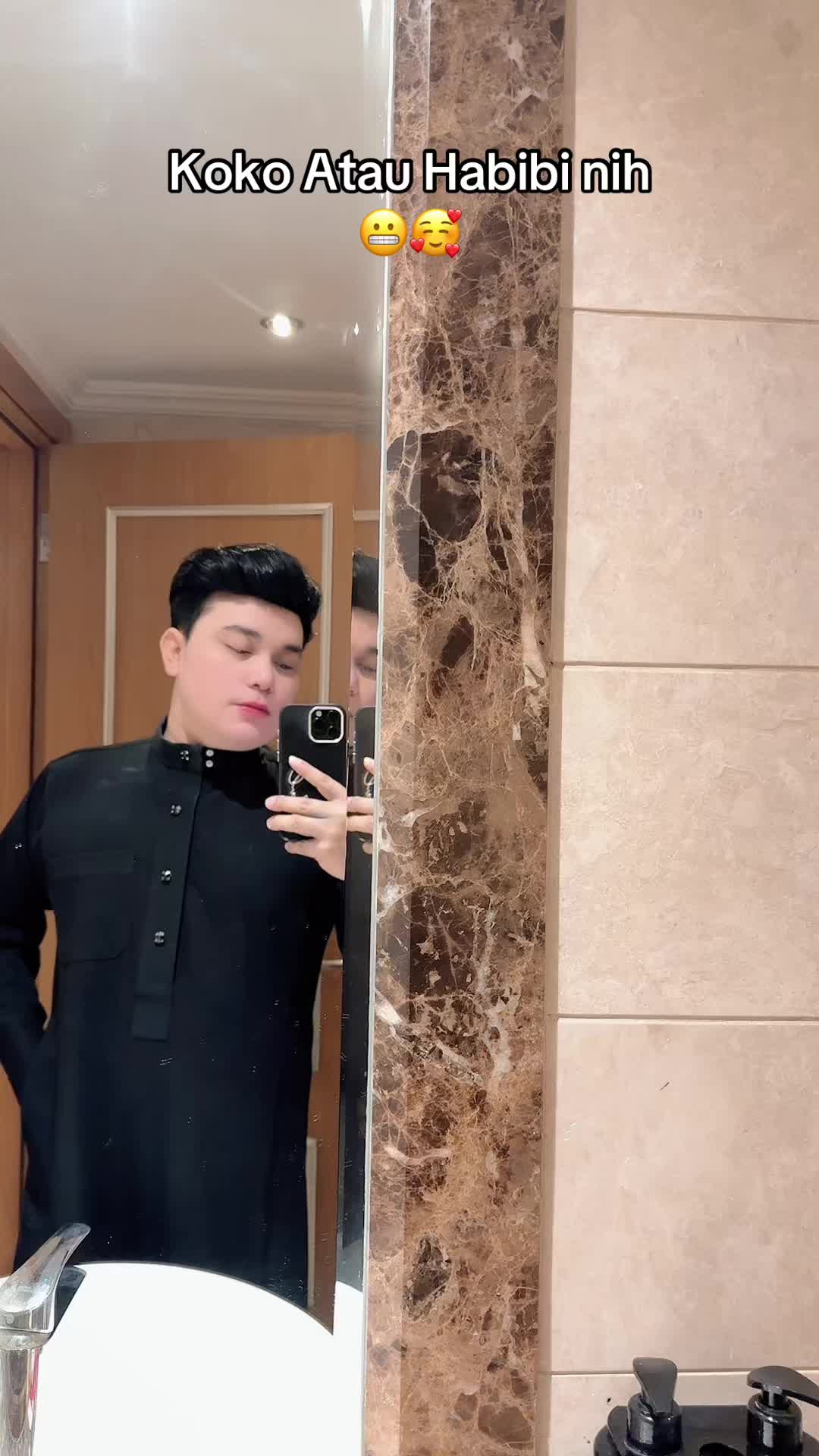 @FausiSalon