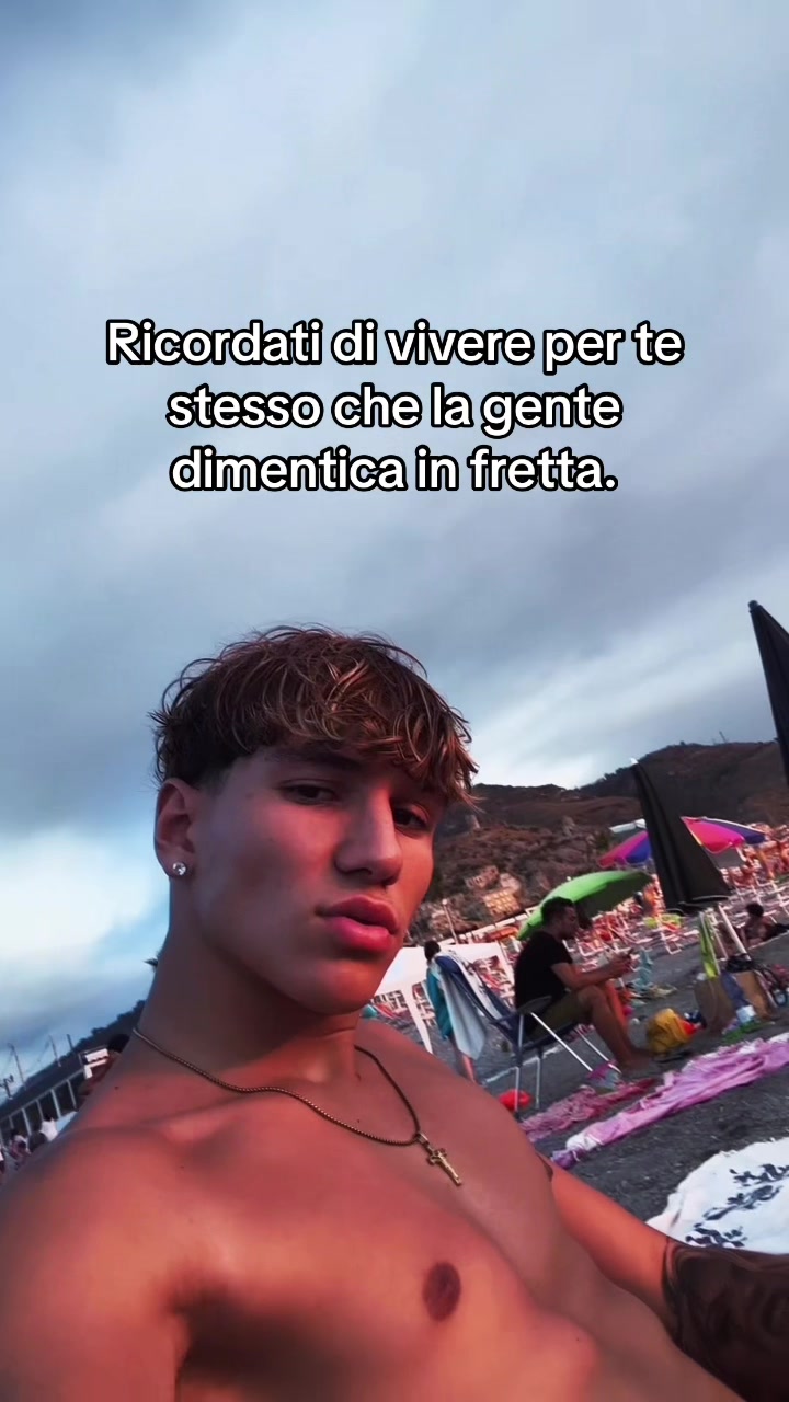 @🤴🏼