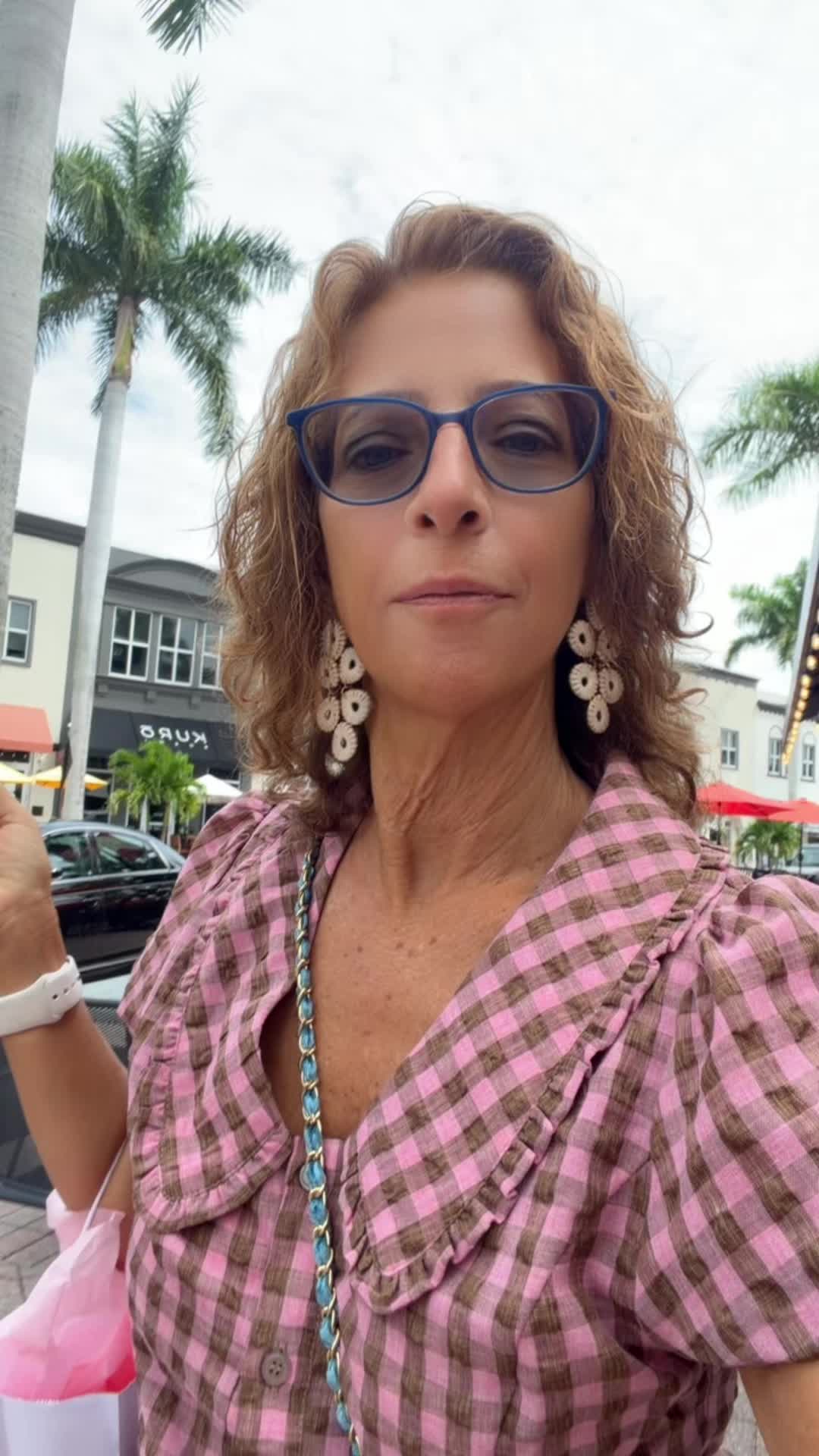 @laurabarshaw Florida Realtor