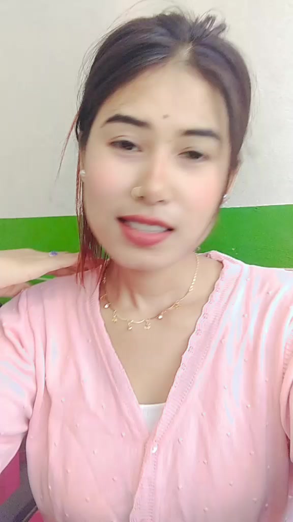 @Xoti(•‿•)