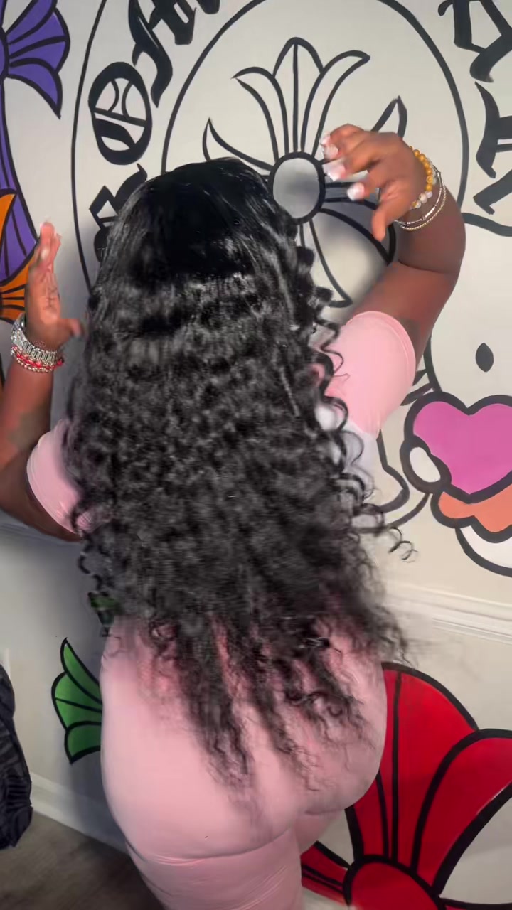 @Niasimoneee