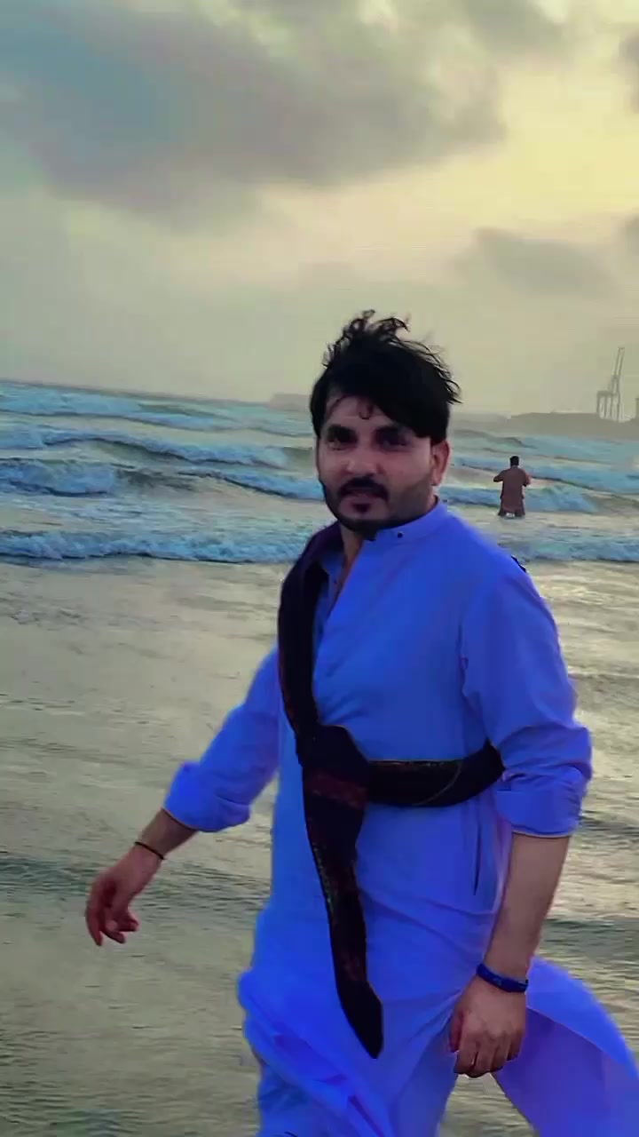 @Mubark Khattak 804