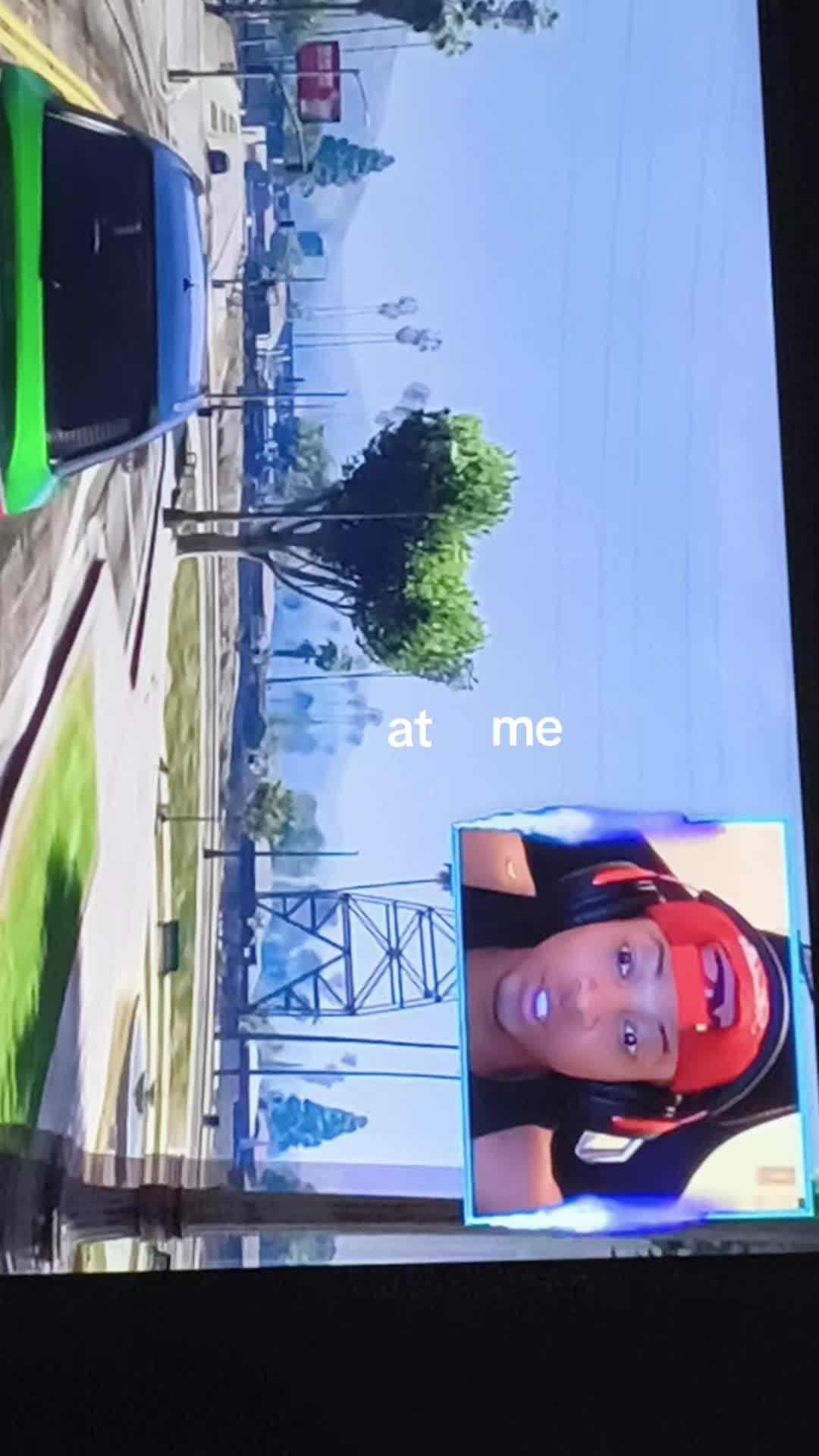 @Lindsey 🔥👊🏻😡🤬
