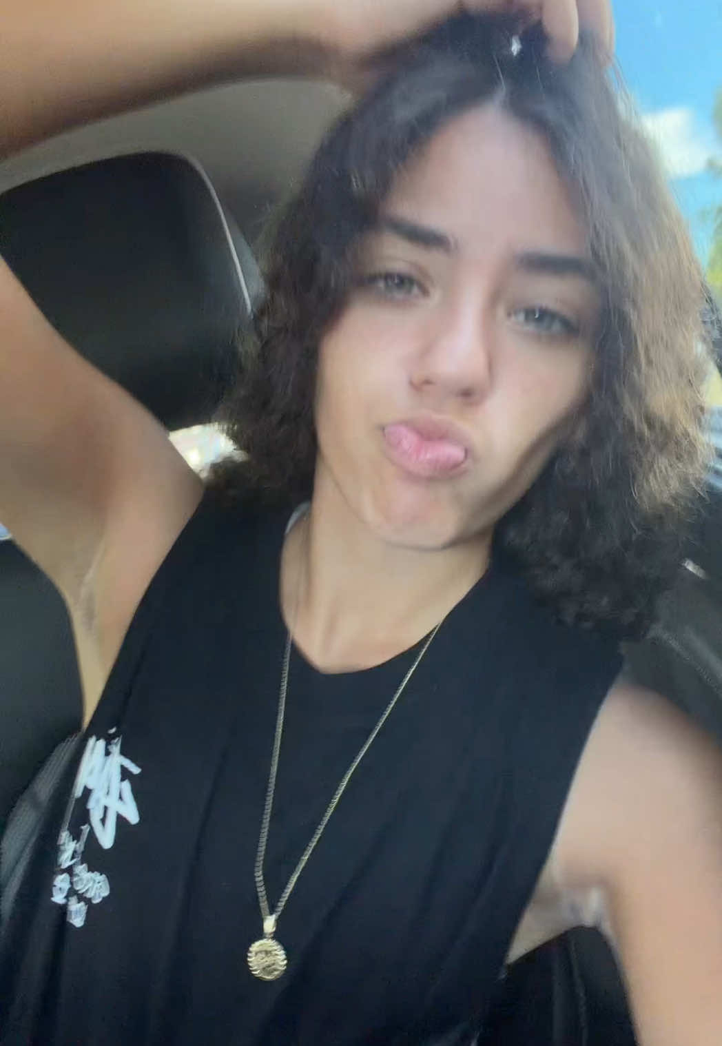 @️lia
