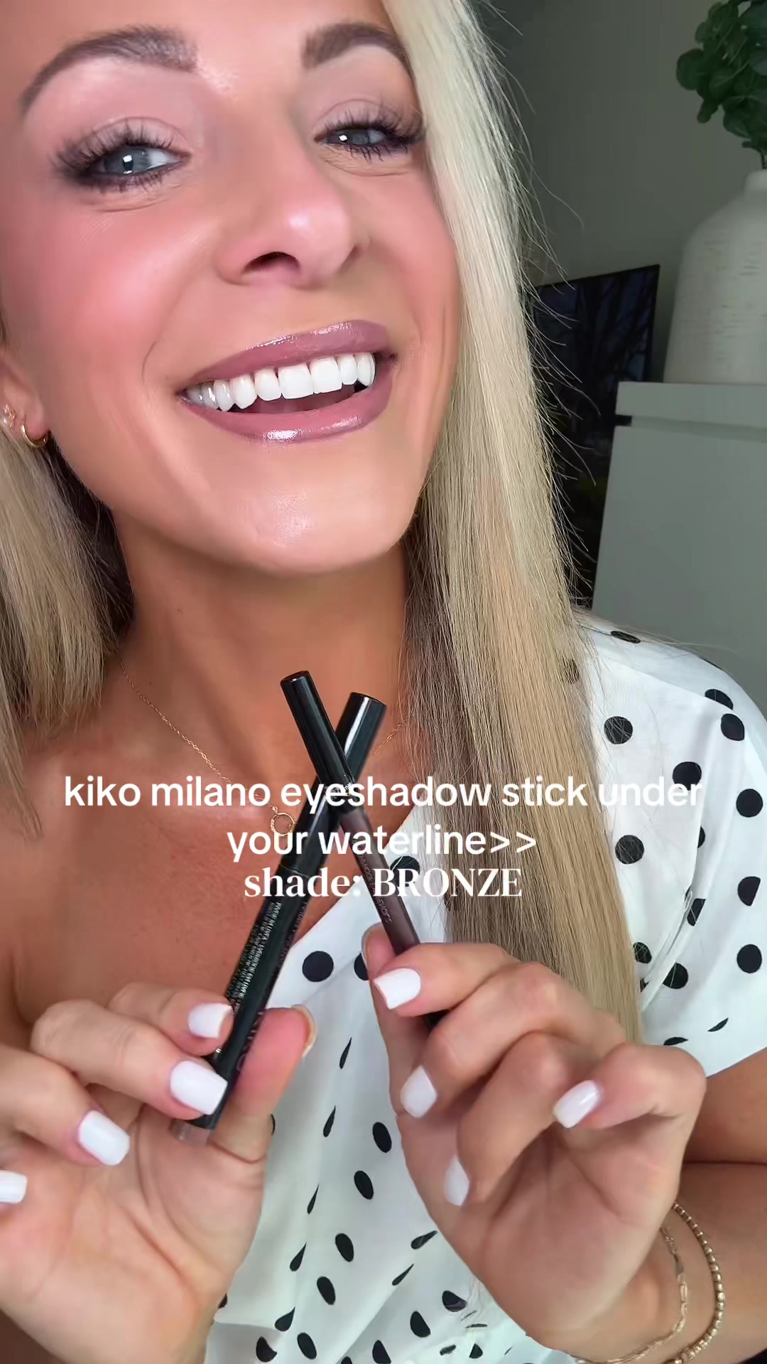 @Juliameek__