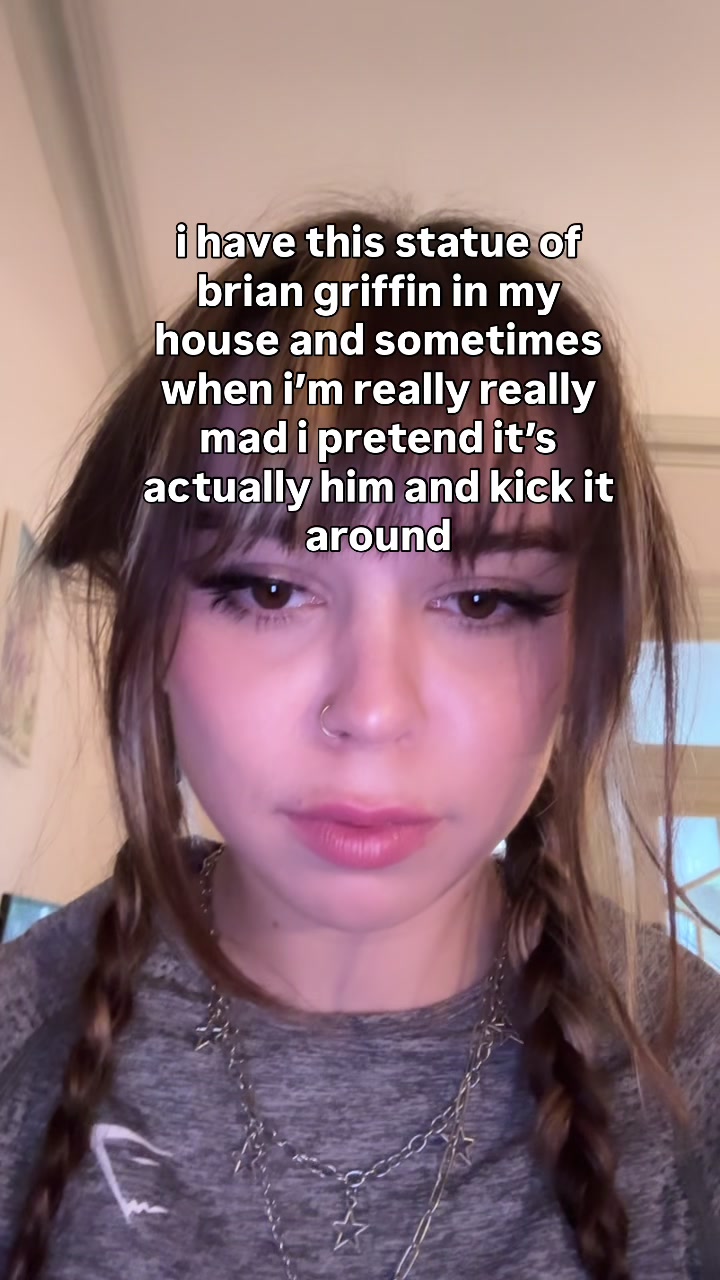 @roxyminxx